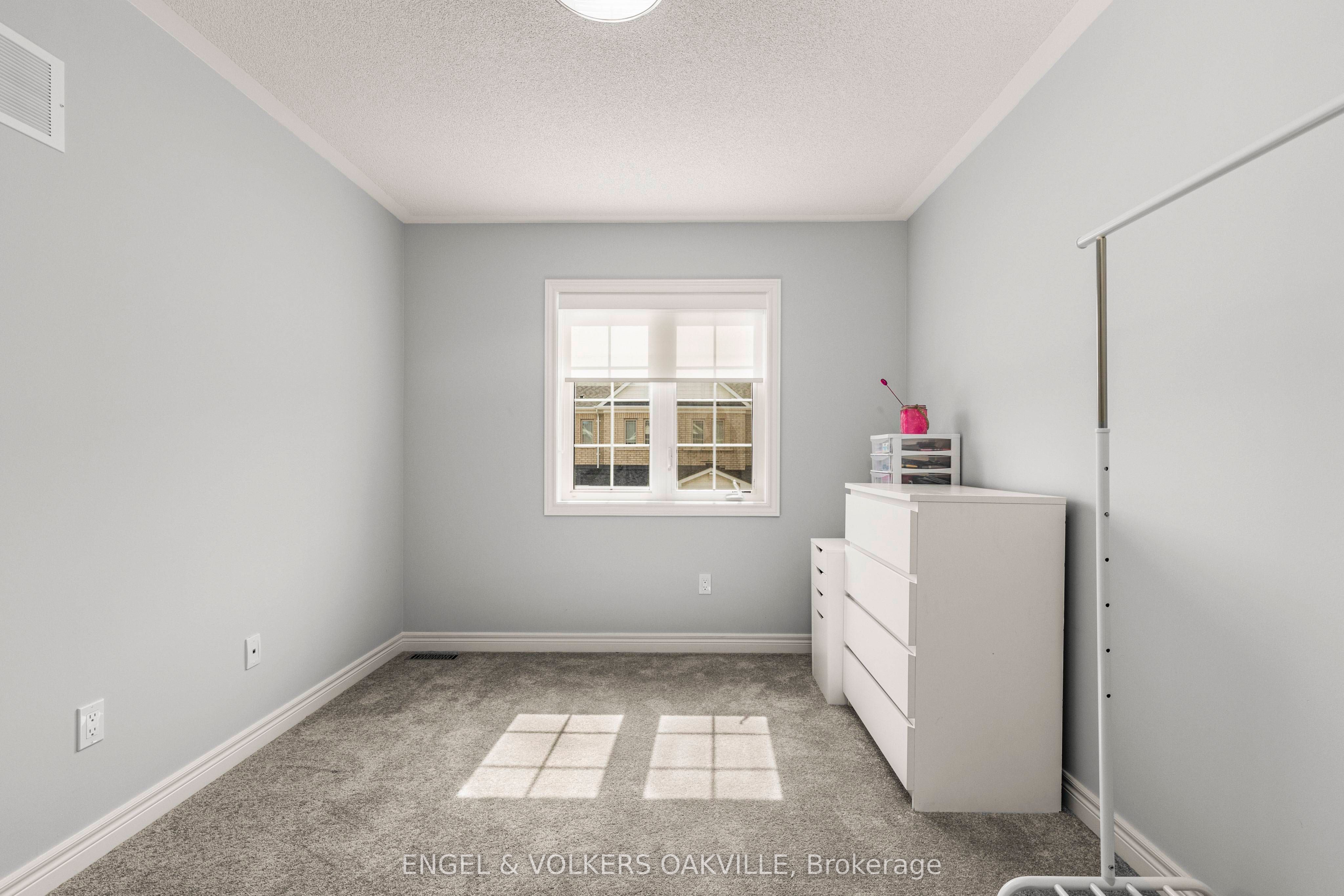 44 Clifford Crescent Property Photo 25