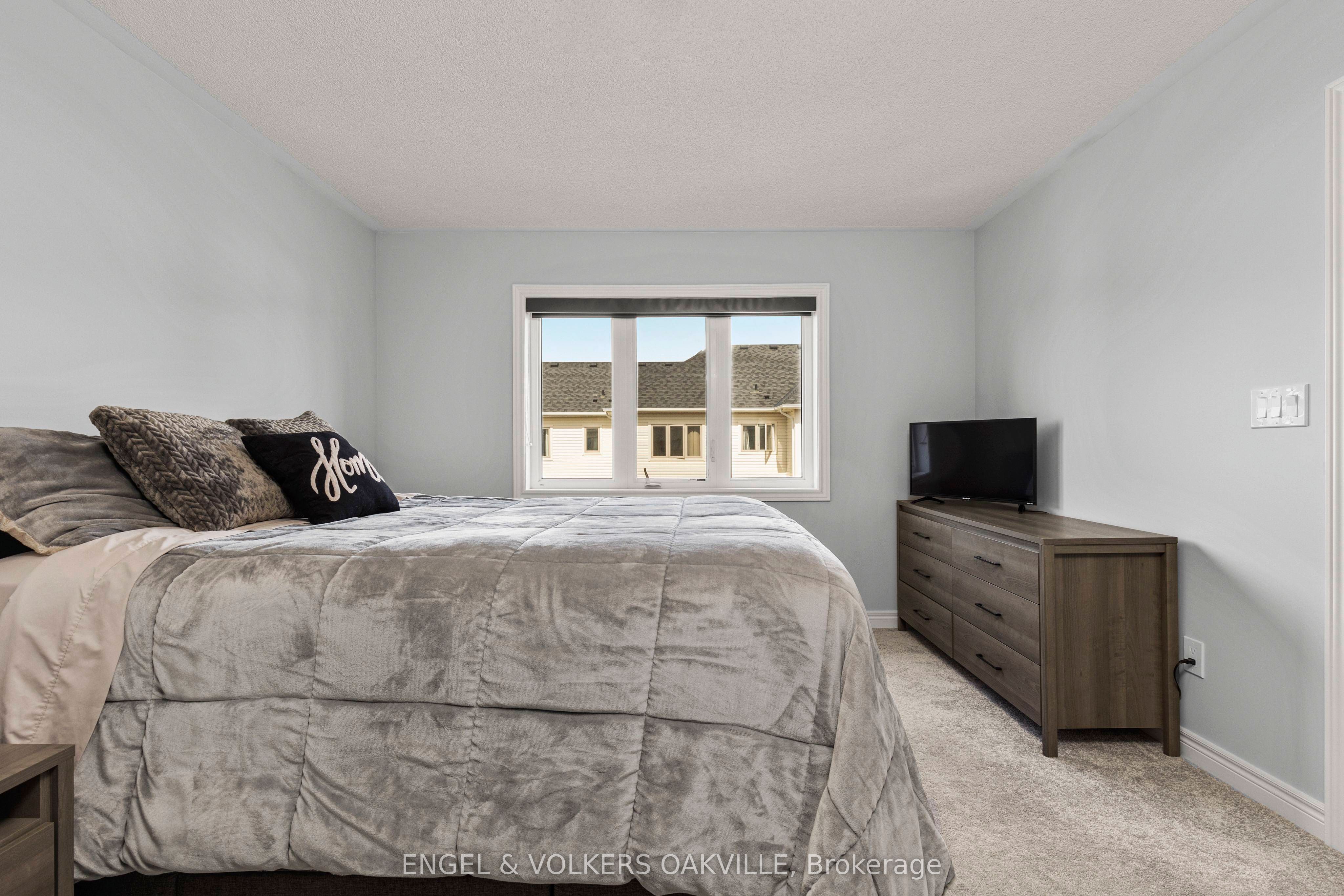 44 Clifford Crescent Property Photo 29