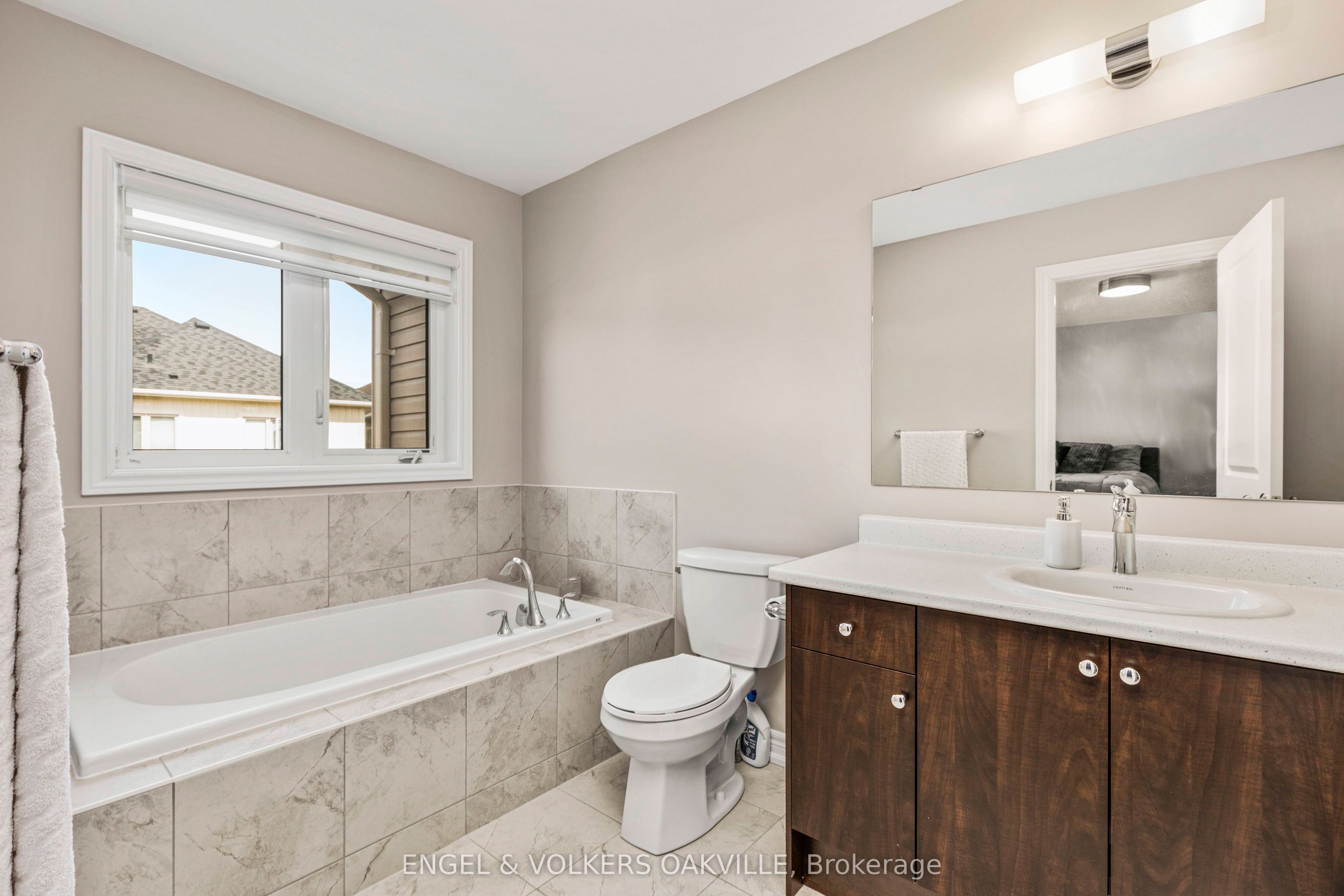 44 Clifford Crescent Property Photo 31