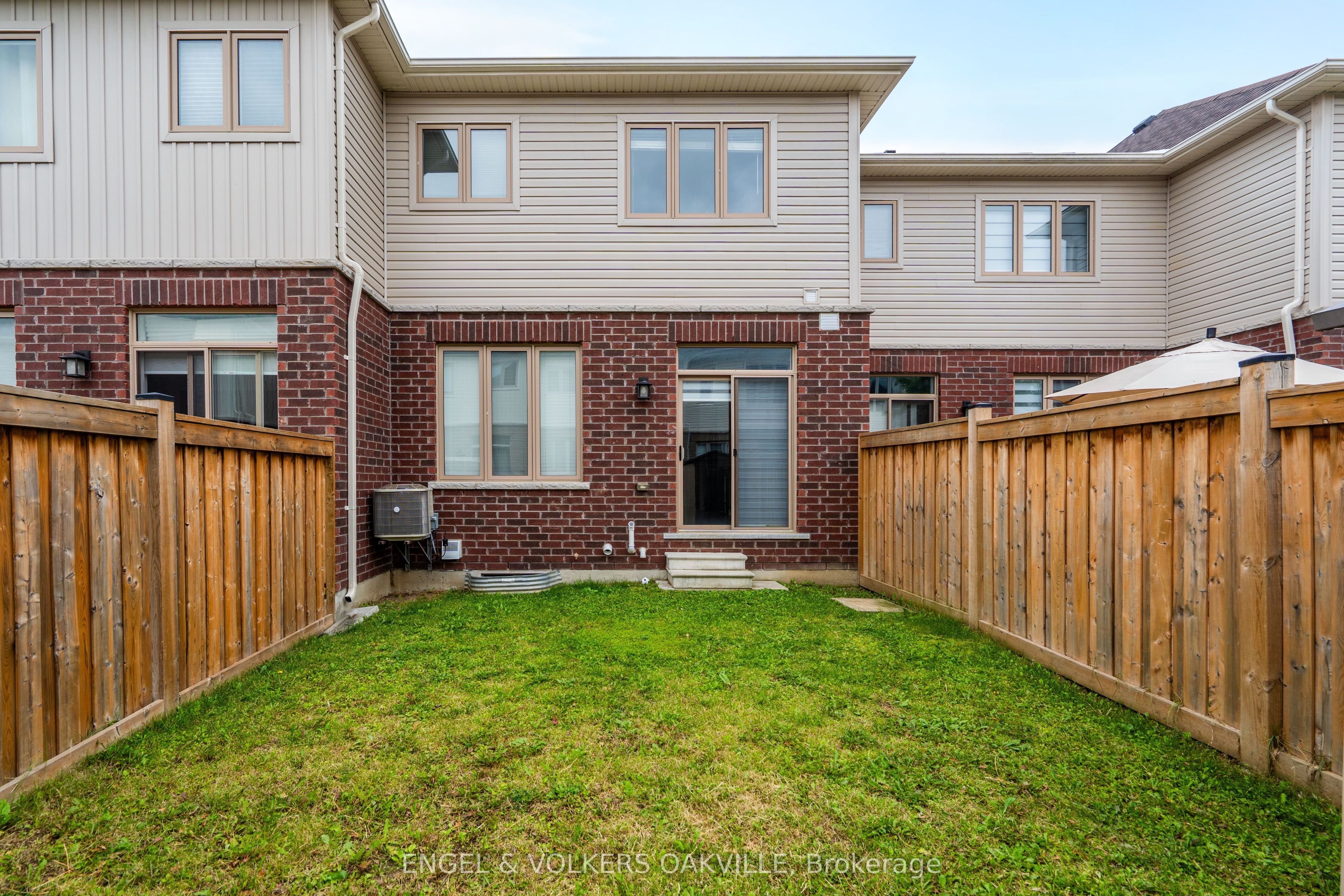 44 Clifford Crescent Property Photo 37