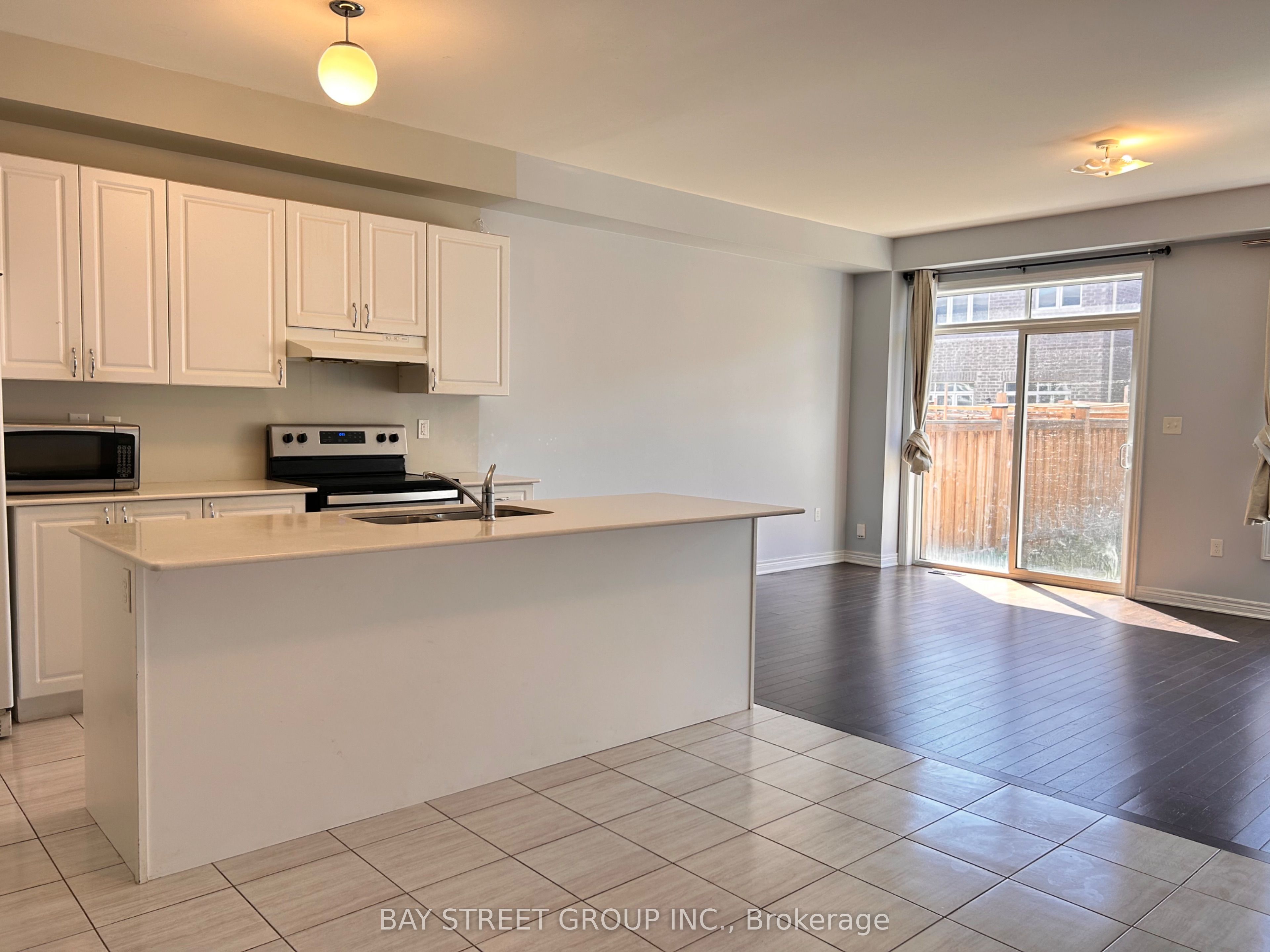 94 Titan Trail Property Photo 8