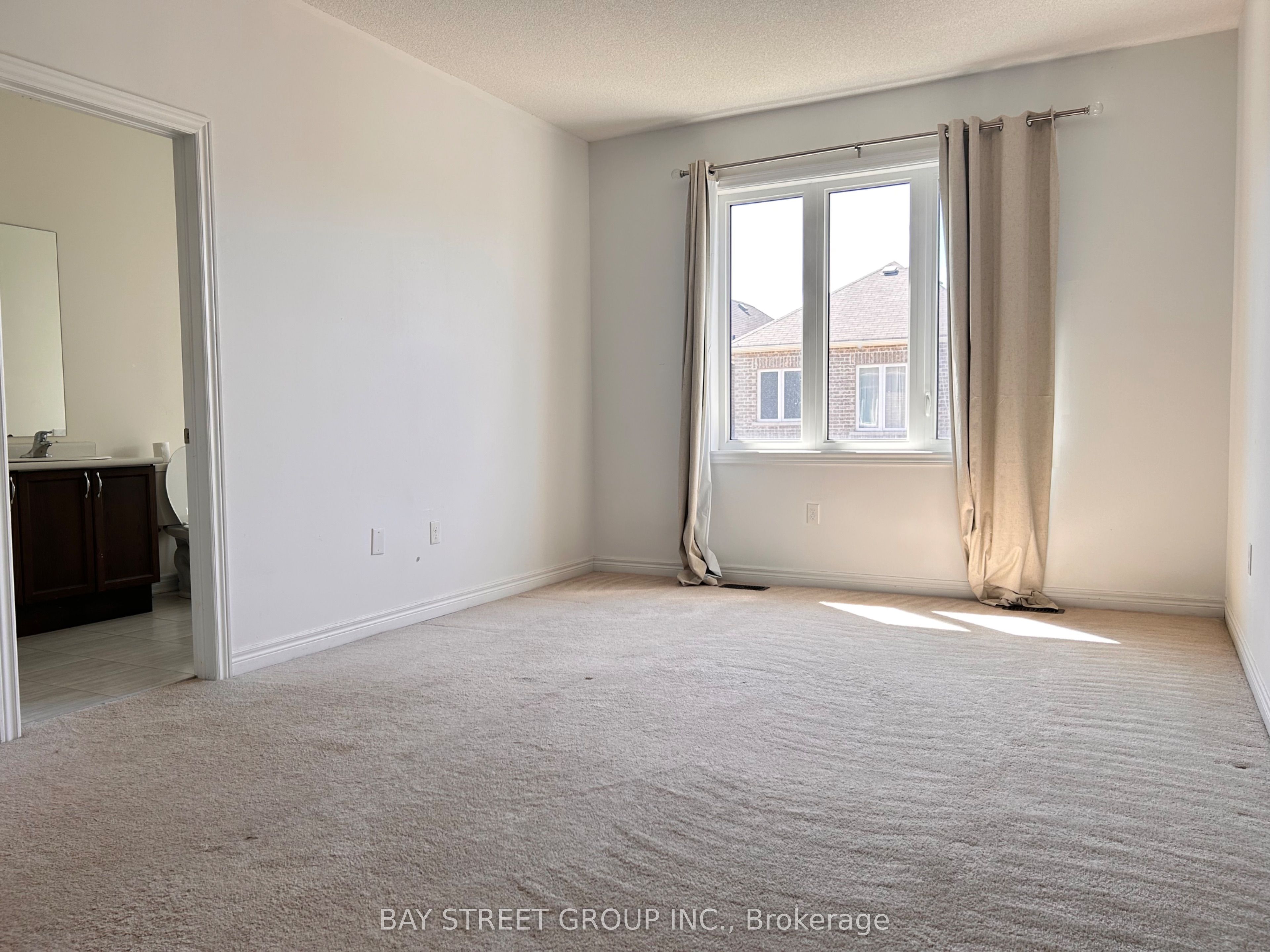 94 Titan Trail Property Photo 14