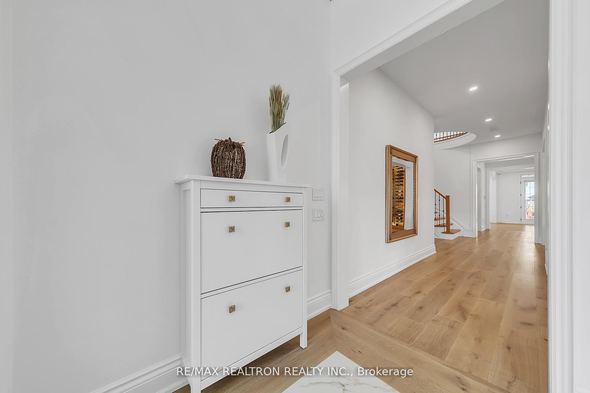 131 Lady Jessica Drive Property Photo 12