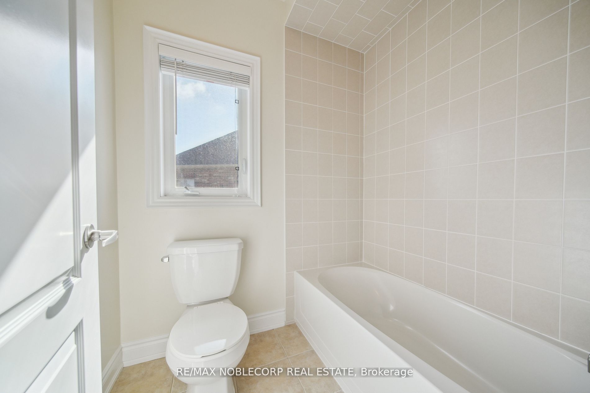27 Gorman Avenue Property Photo 39