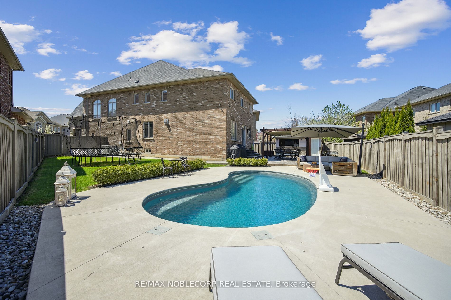 27 Gorman Avenue Property Photo 44