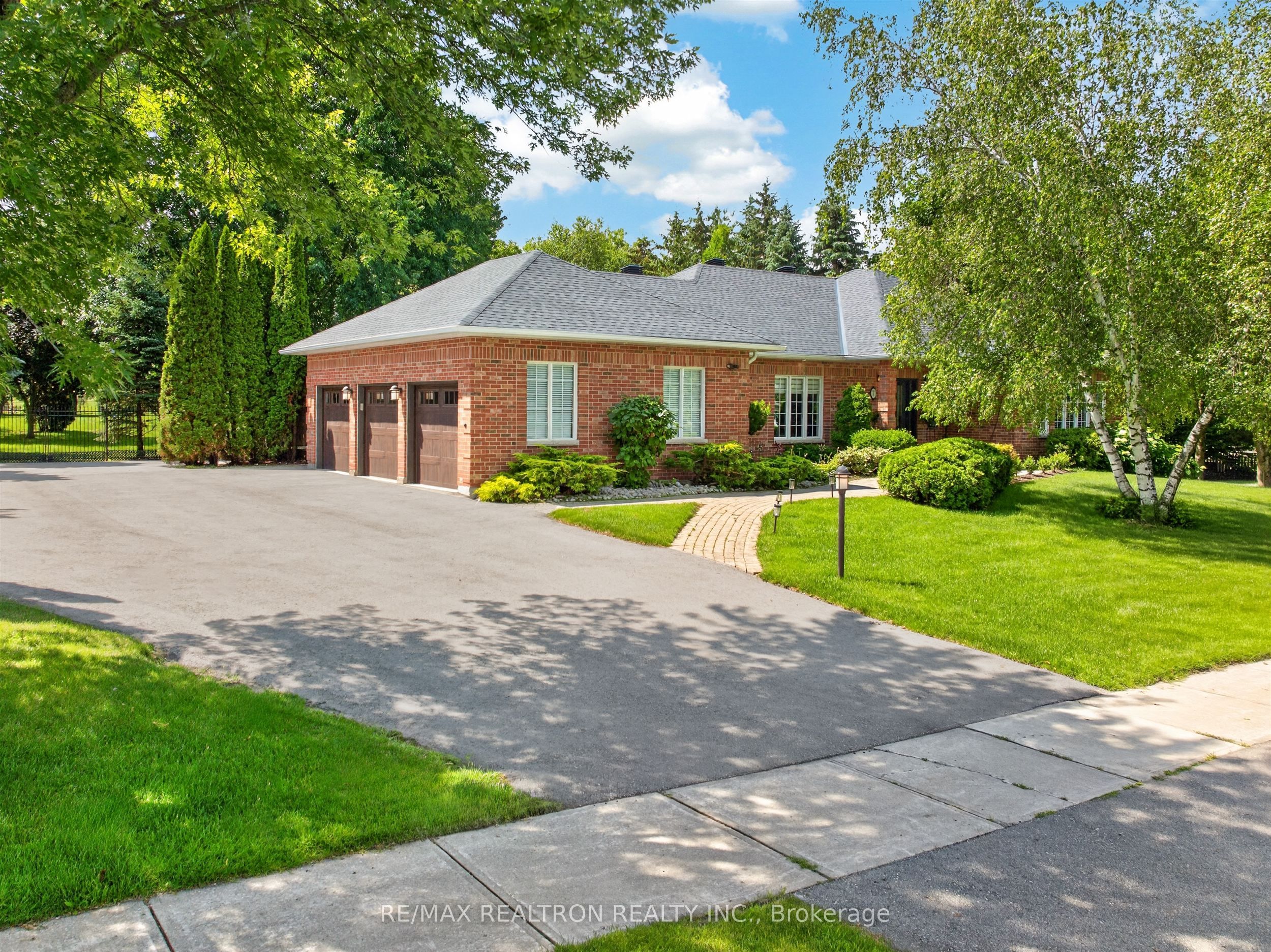 7 Maplehyrn Avenue Property Photo 1