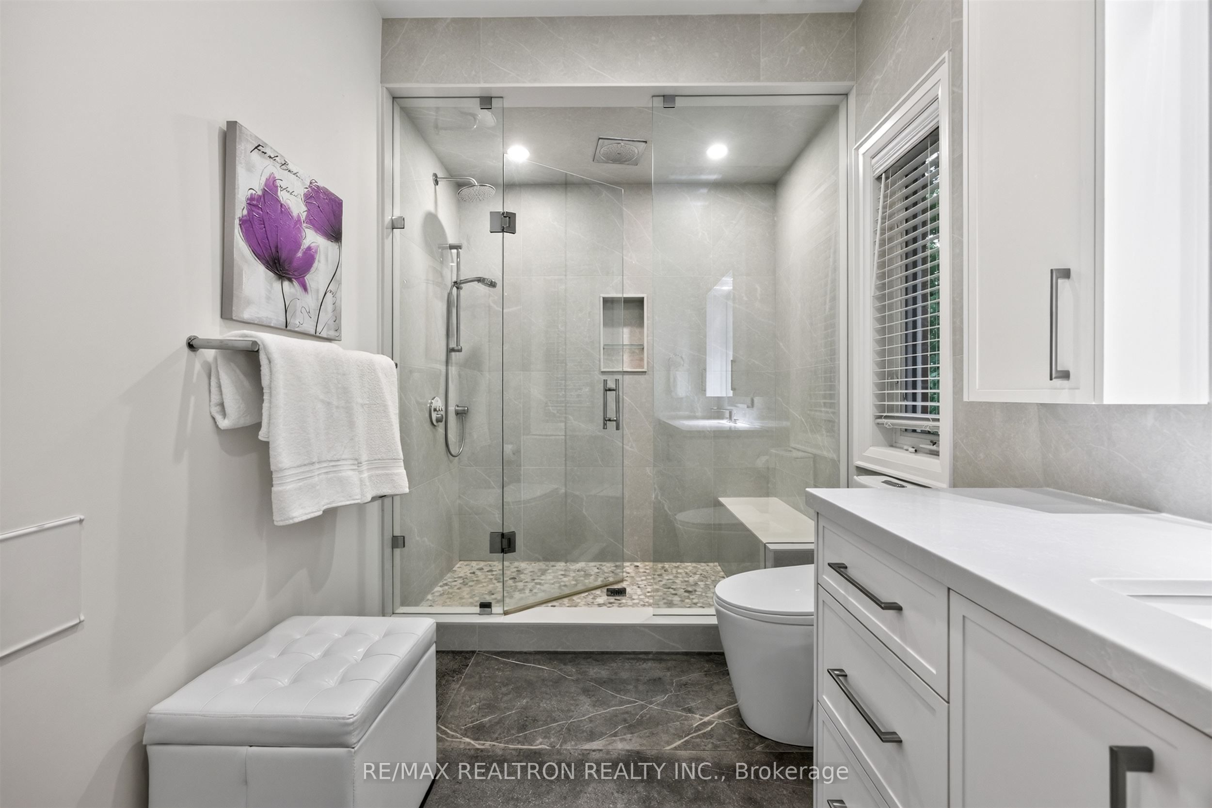 7 Maplehyrn Avenue Property Photo 28