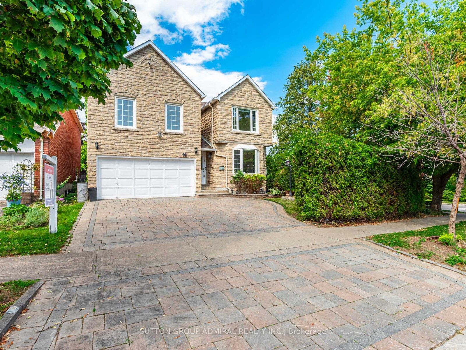 98 Rosedale Heights Drive Property Photo 1