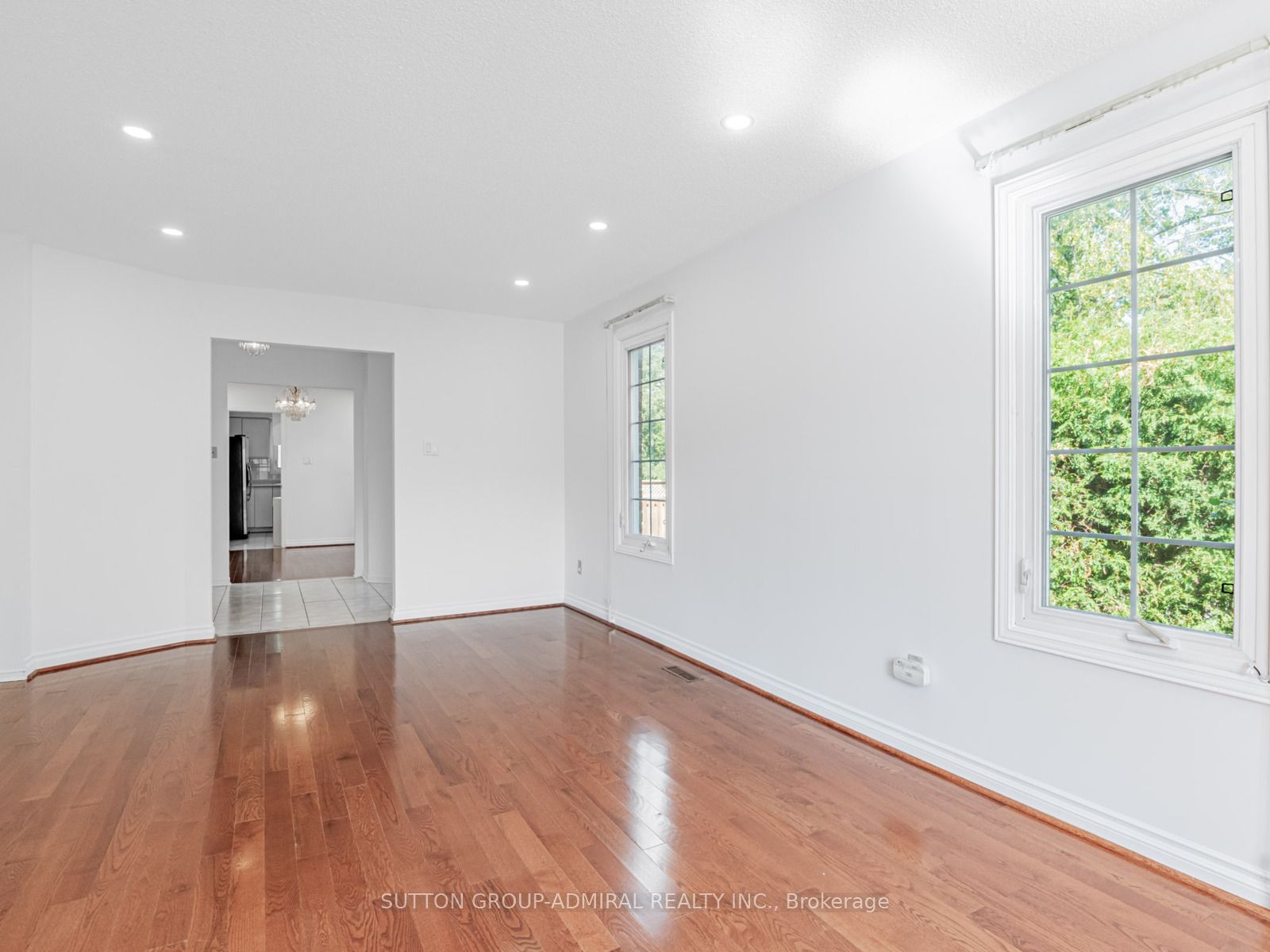 98 Rosedale Heights Drive Property Photo 12
