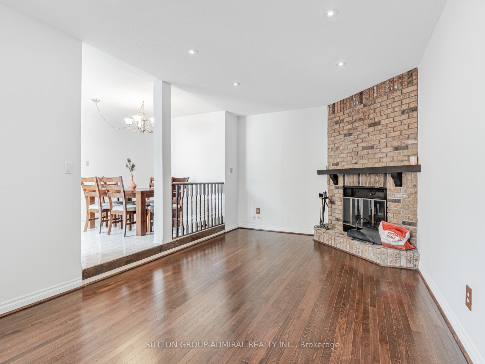 98 Rosedale Heights Drive Property Photo 18