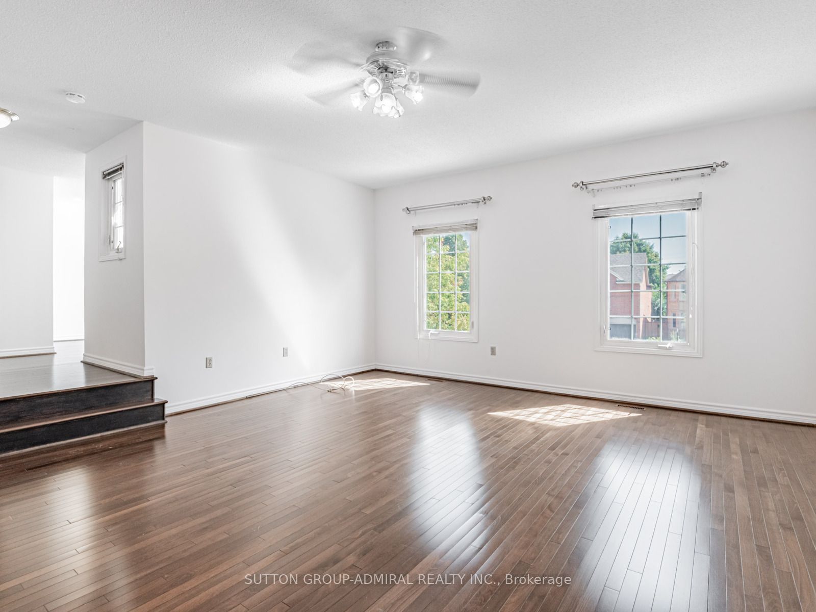 98 Rosedale Heights Drive Property Photo 23
