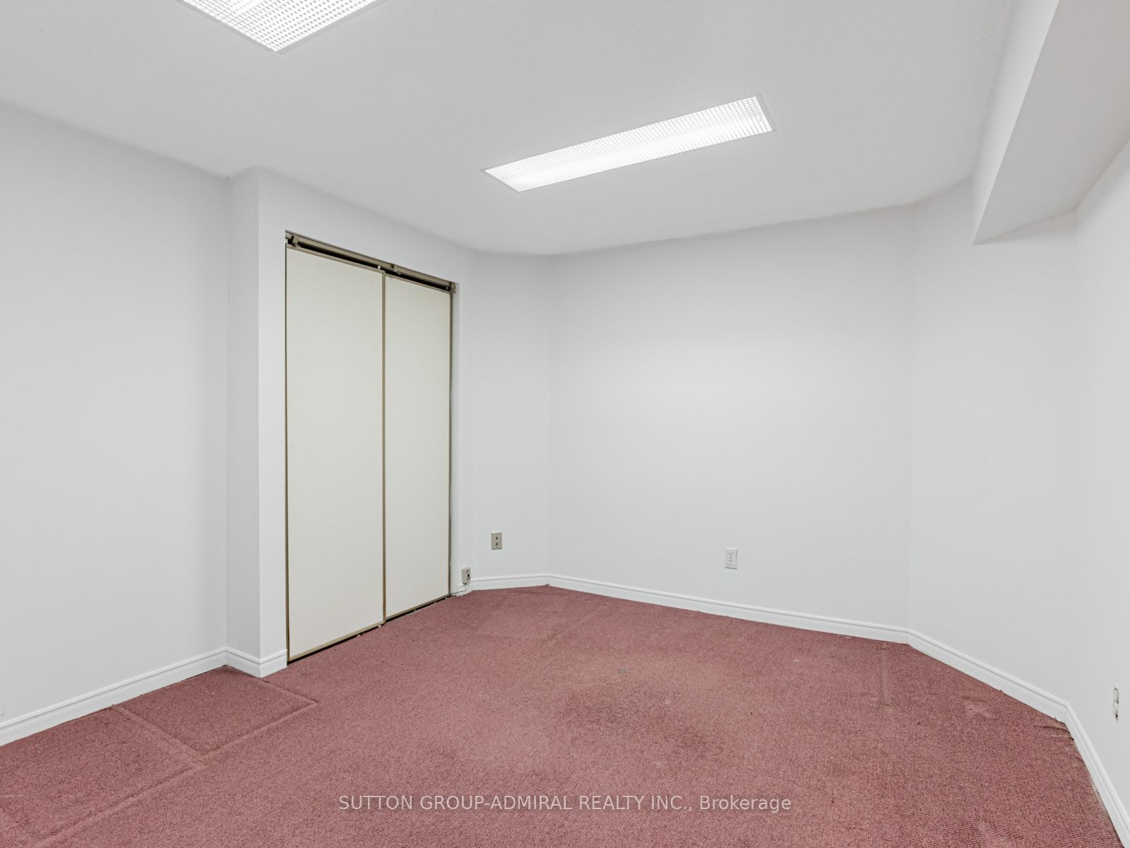98 Rosedale Heights Drive Property Photo 33