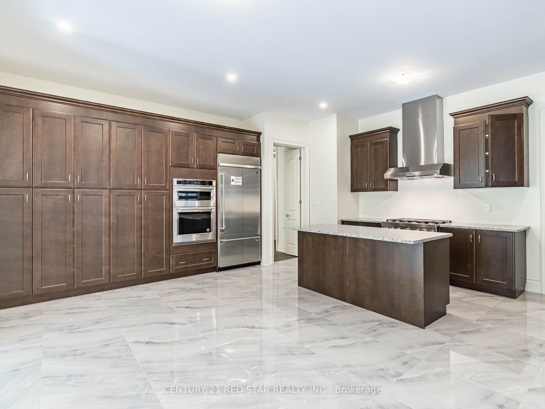192 Farrell Road Property Photo 10