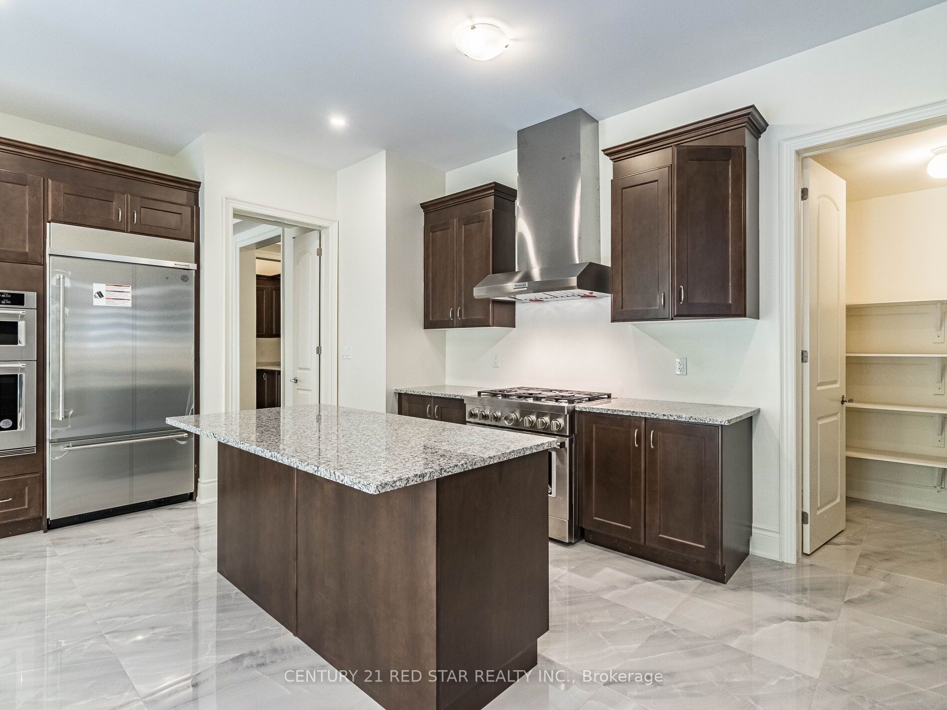 192 Farrell Road Property Photo 11