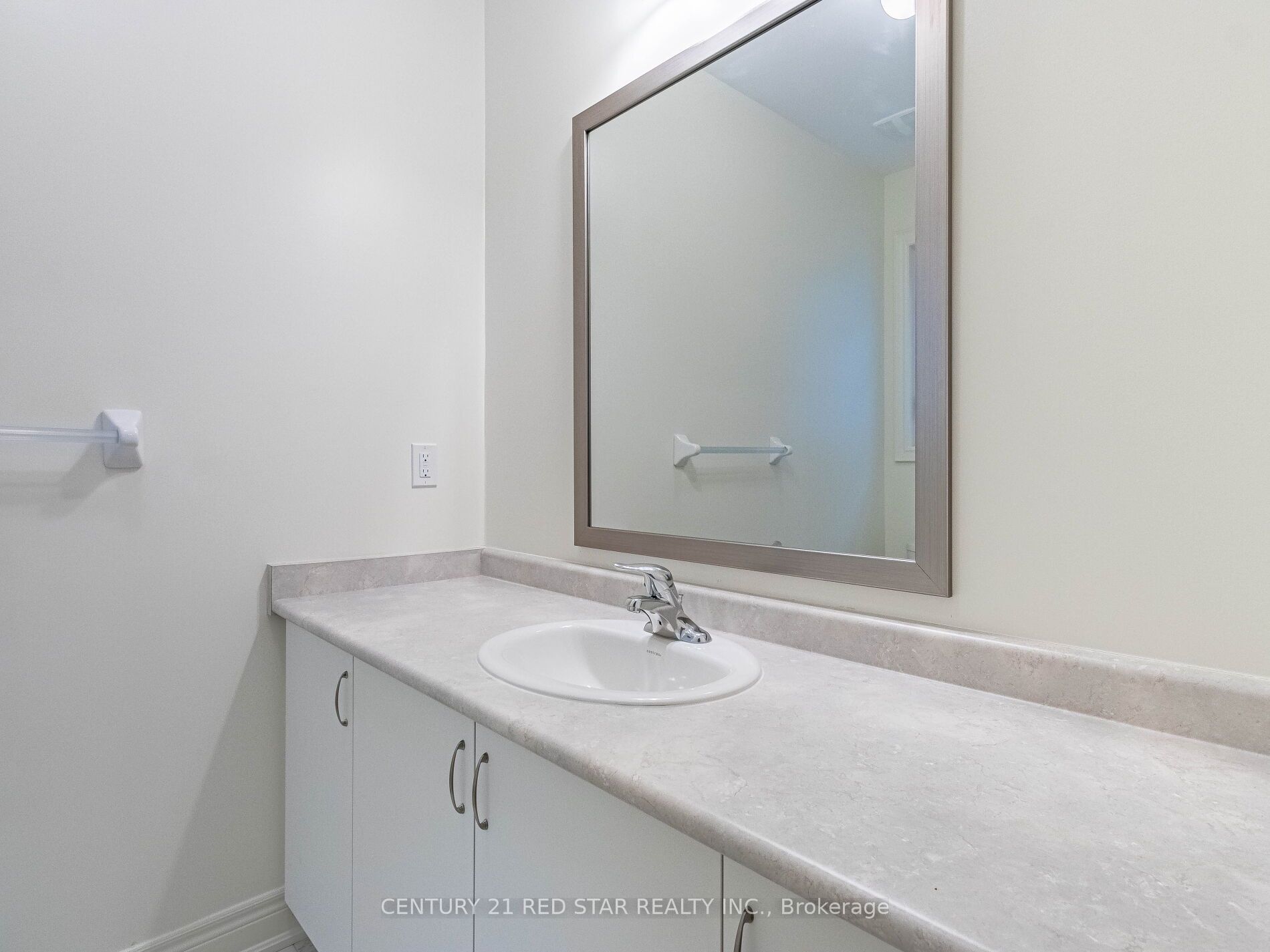 192 Farrell Road Property Photo 20