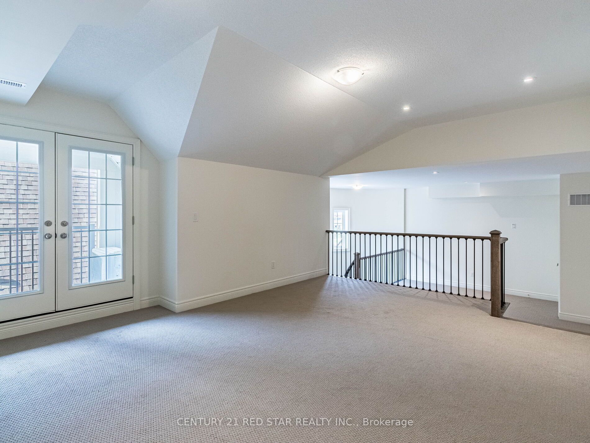 192 Farrell Road Property Photo 32