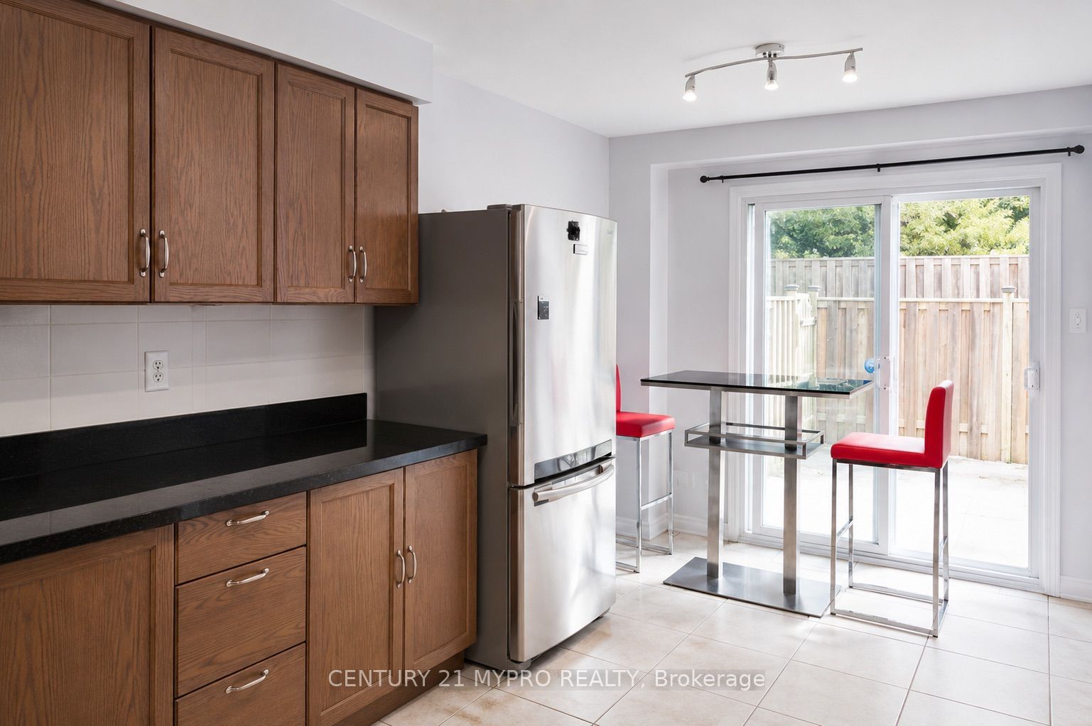 30 New Port Way Property Photo 3