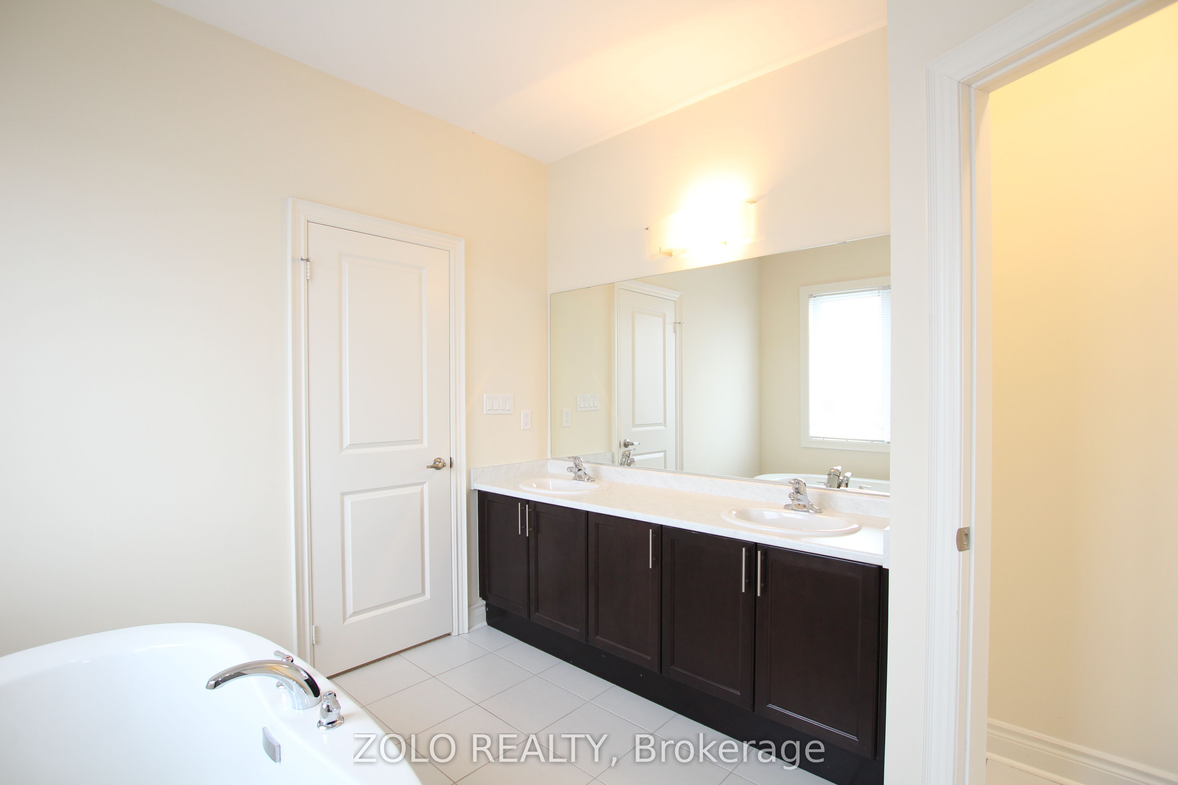 64 Cayton Crescent Property Photo 36