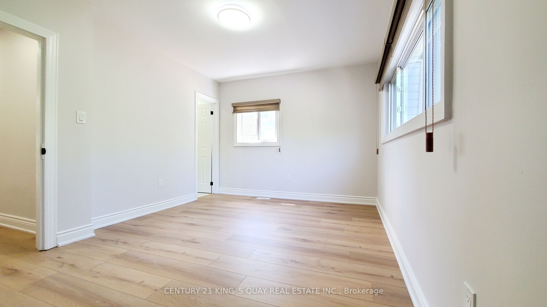80 Main Street Property Photo 16