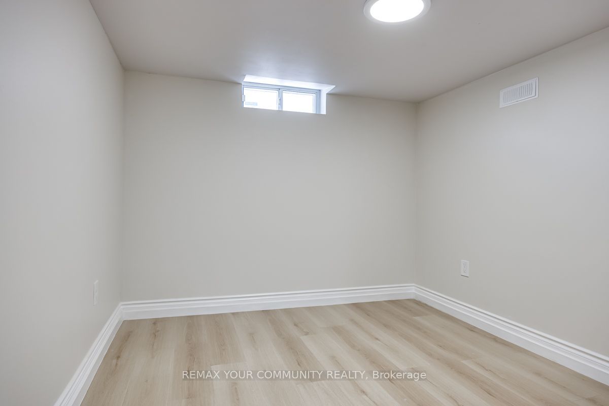 71 Hawman Avenue Lower Level Property Photo 13