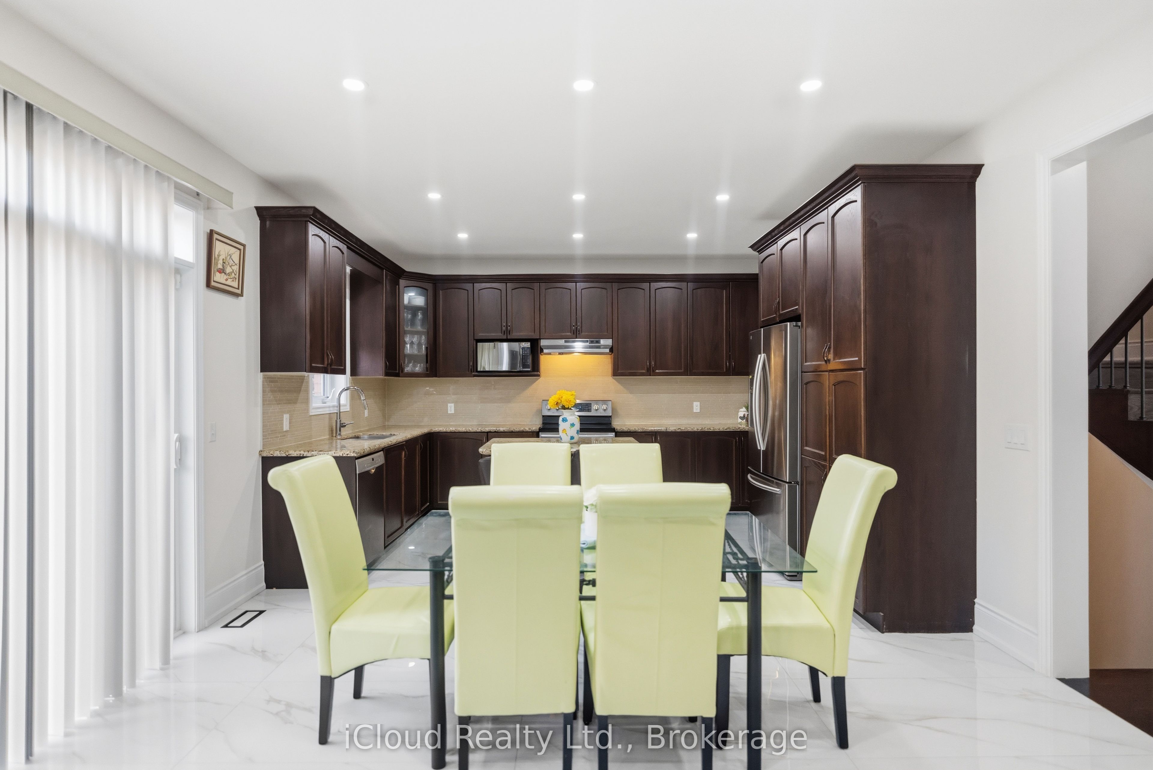 5 Leith Drive Property Photo 12