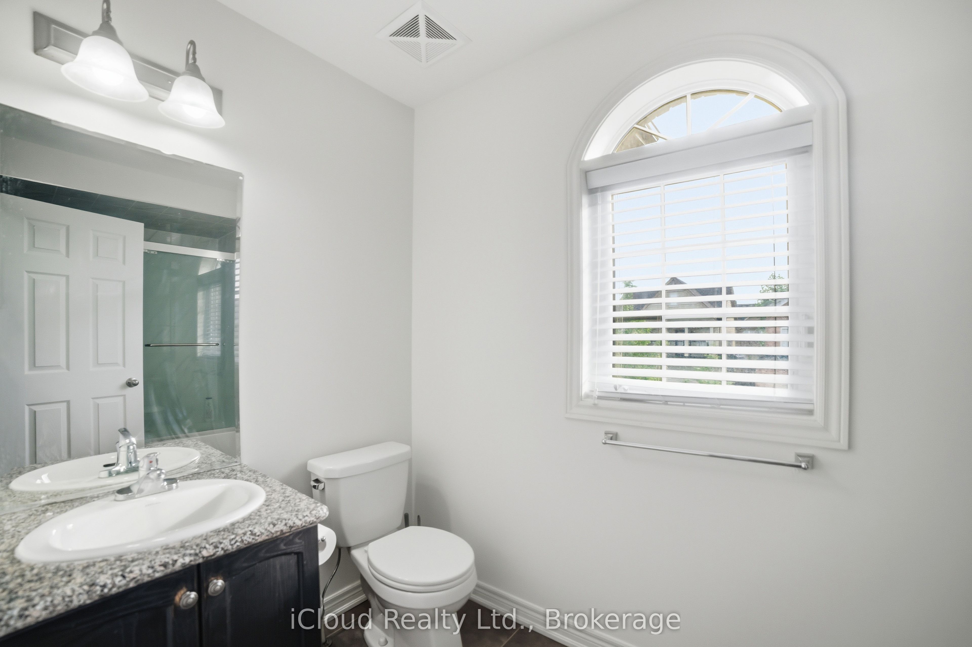 5 Leith Drive Property Photo 32
