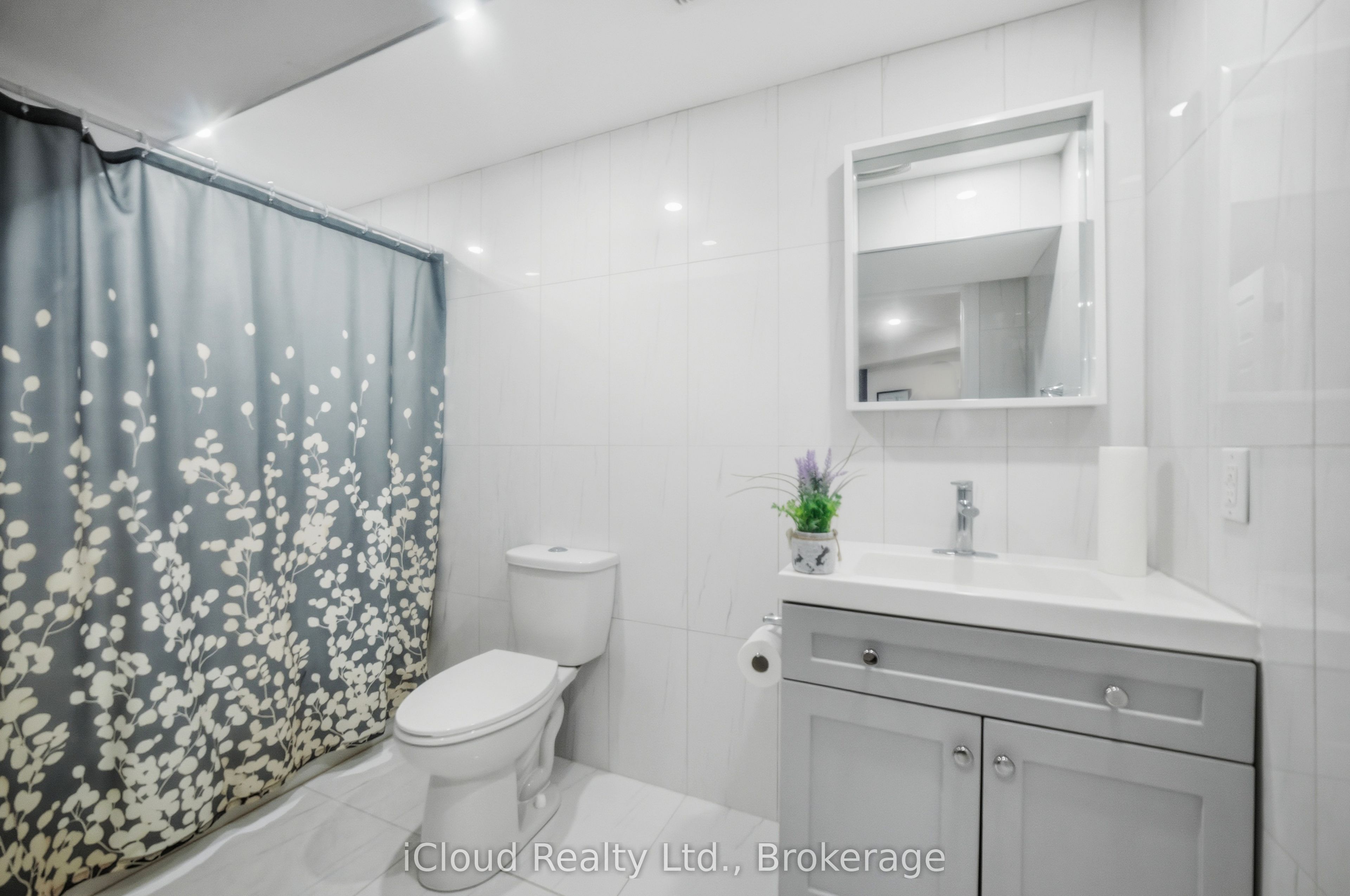 5 Leith Drive Property Photo 35