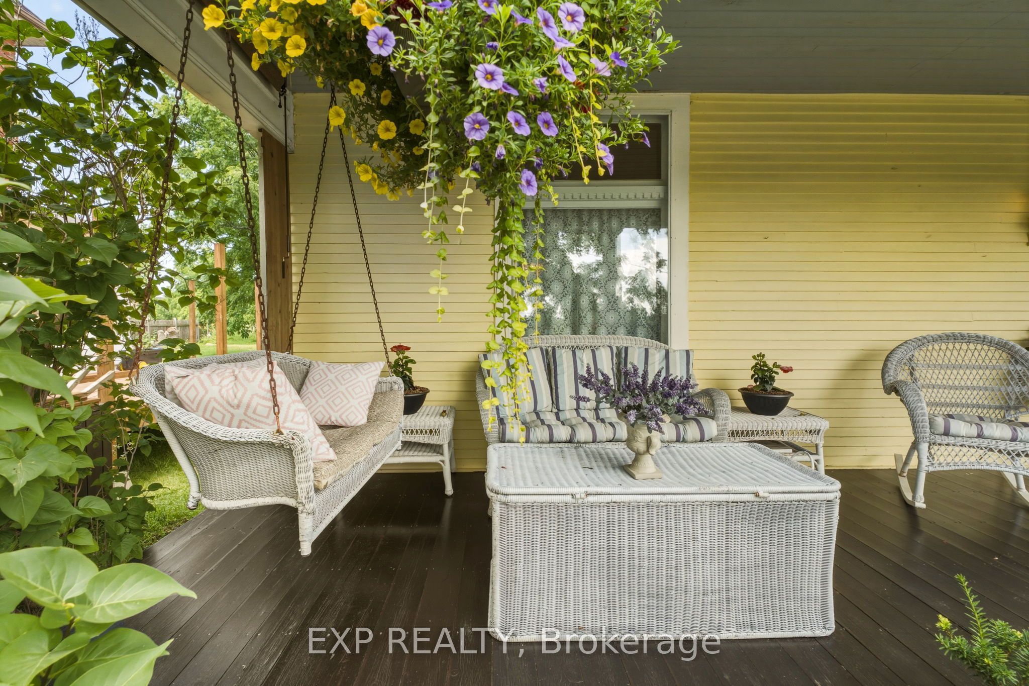 145 High Street Property Photo 8