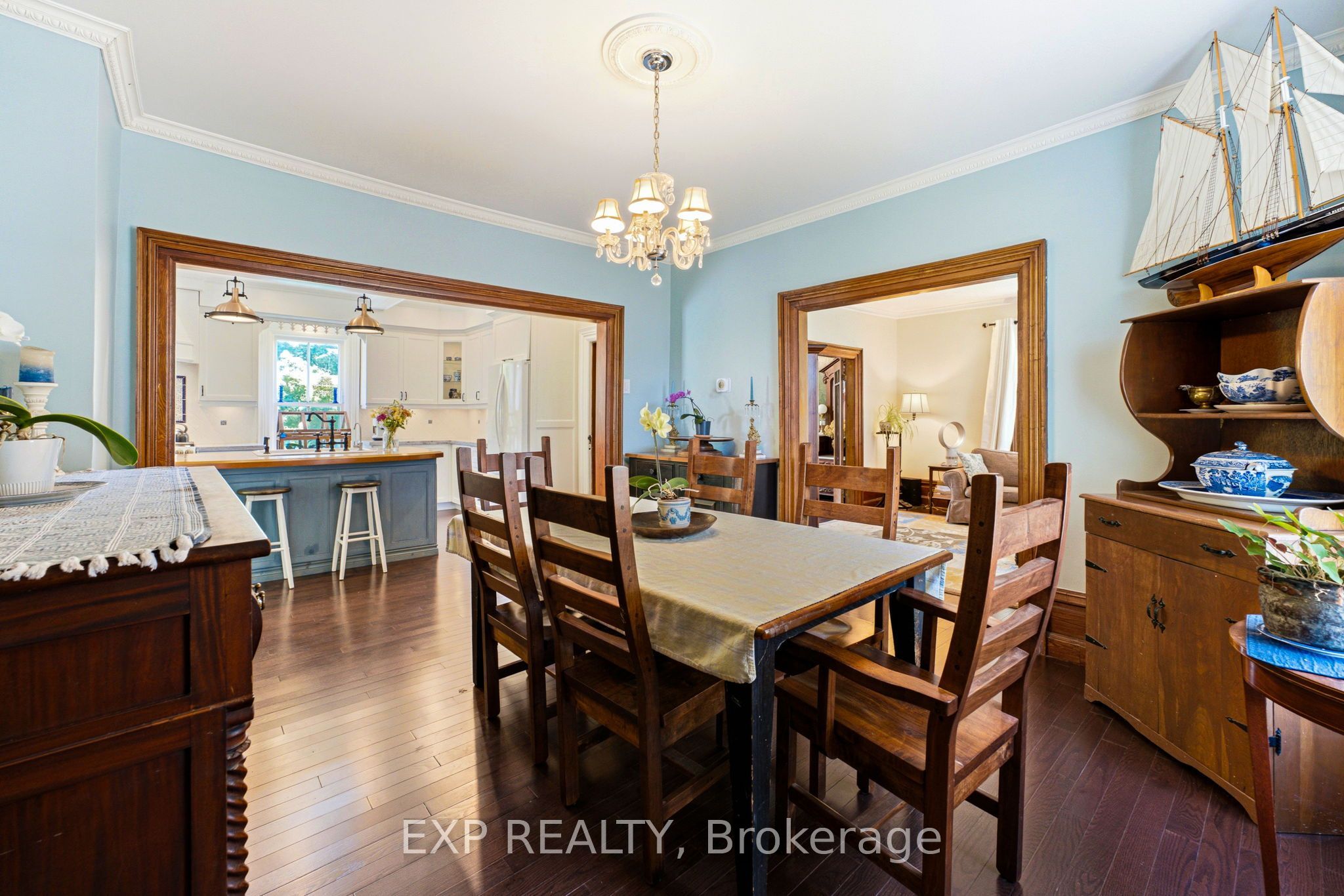 145 High Street Property Photo 15