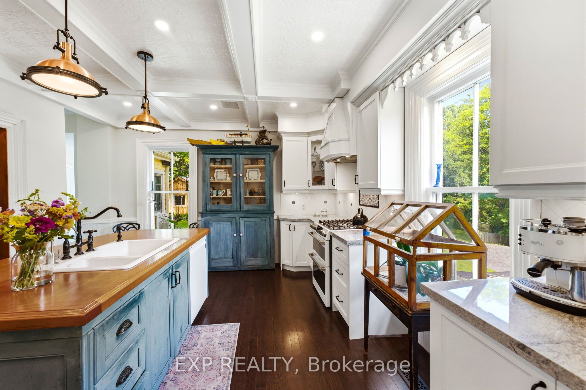 145 High Street Property Photo 19