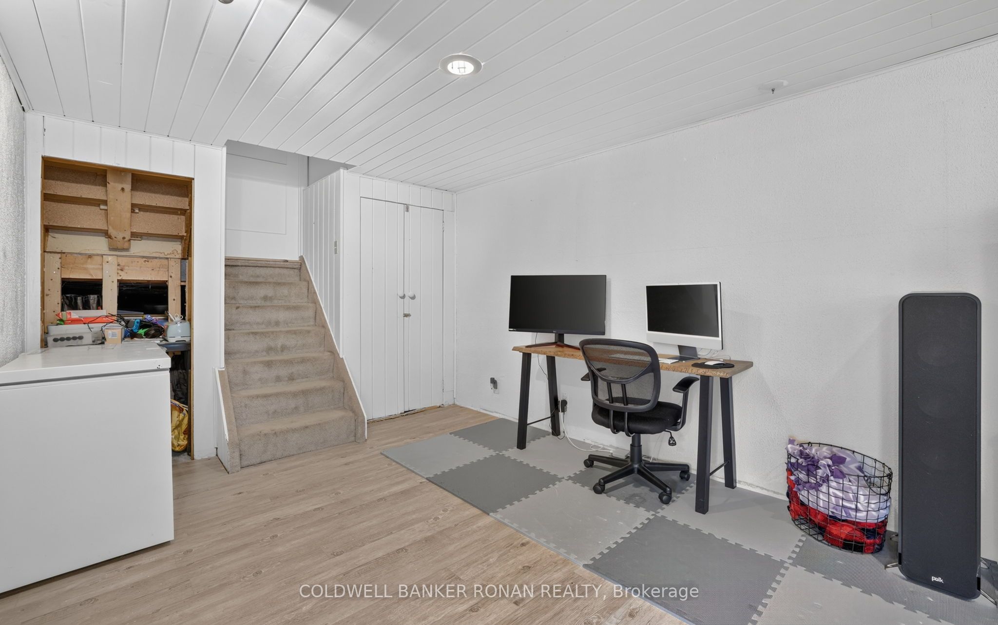 281 Tupper Boulevard Property Photo 28