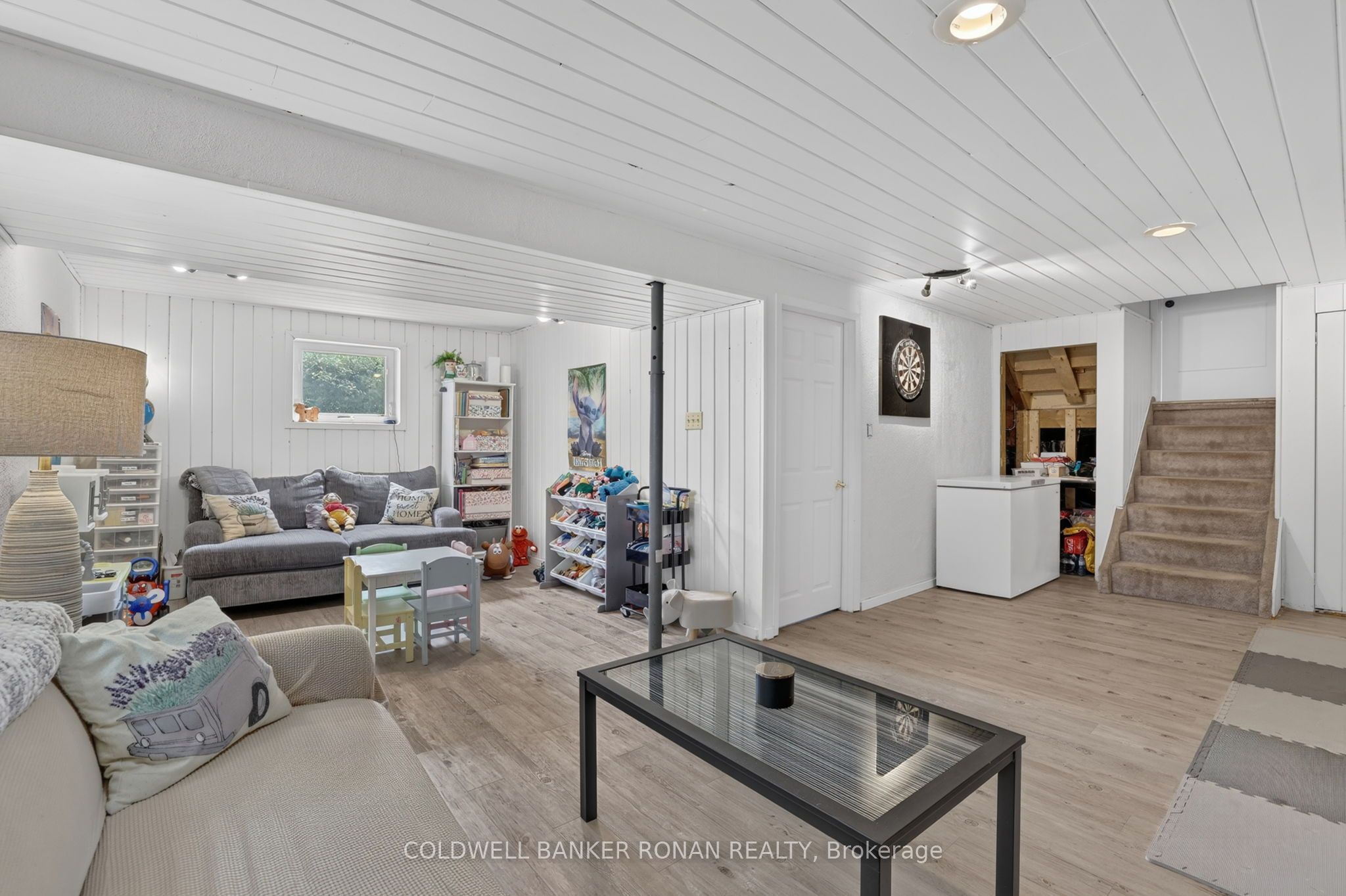281 Tupper Boulevard Property Photo 31