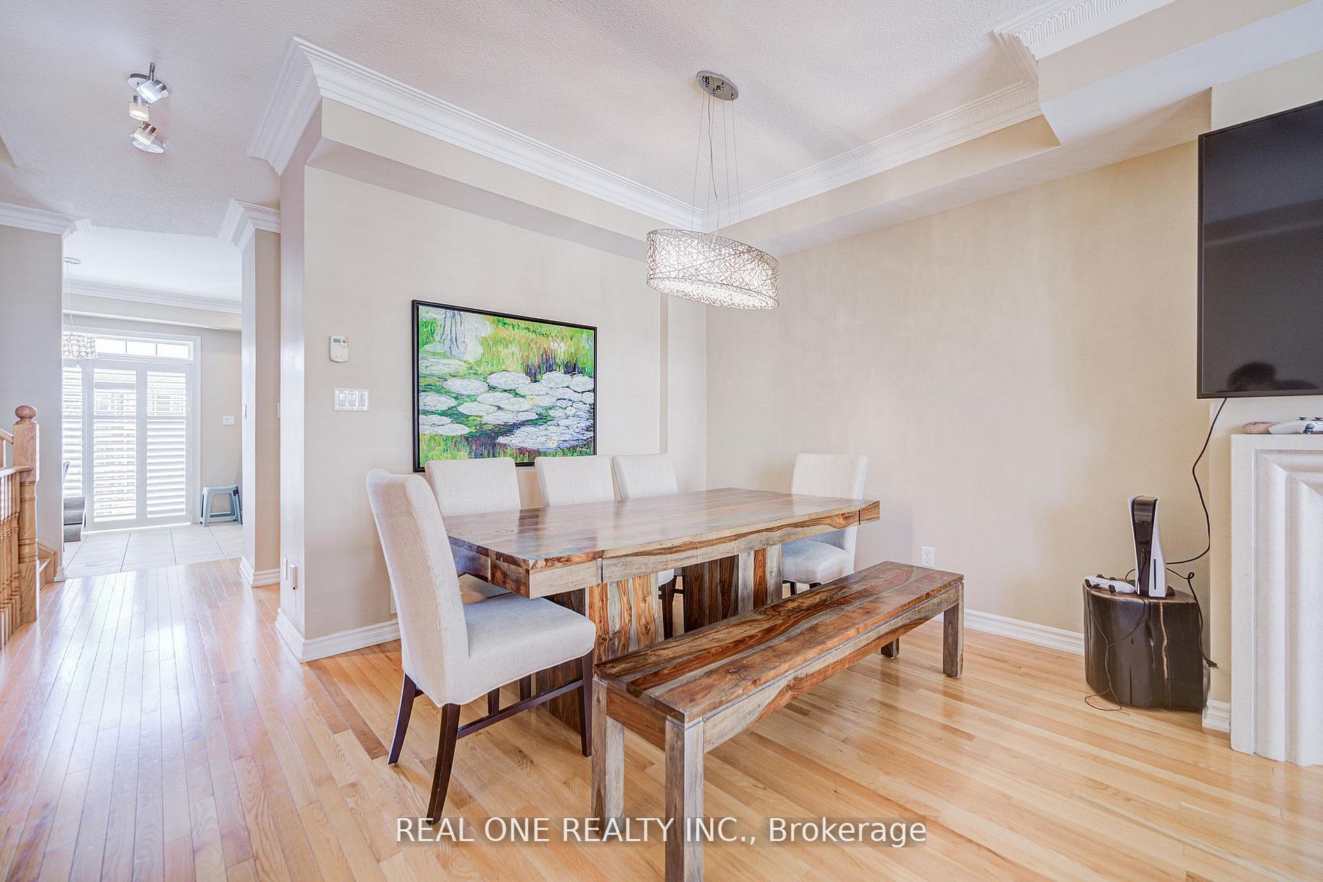 9 Ruskov Lane Upper Property Photo 7