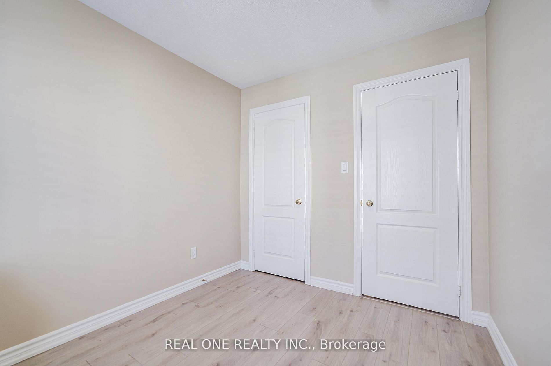9 Ruskov Lane Upper Property Photo 19