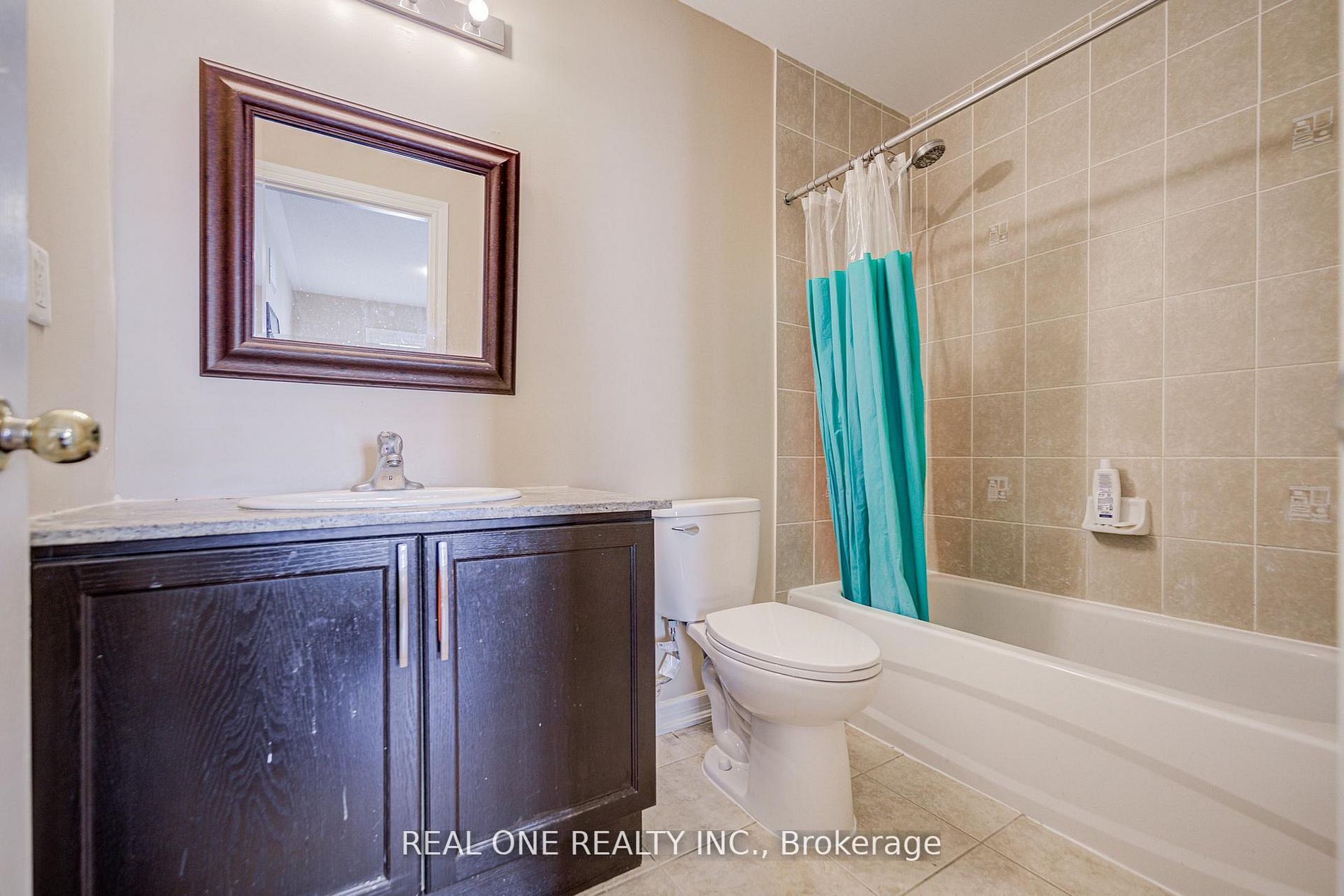 9 Ruskov Lane Upper Property Photo 25