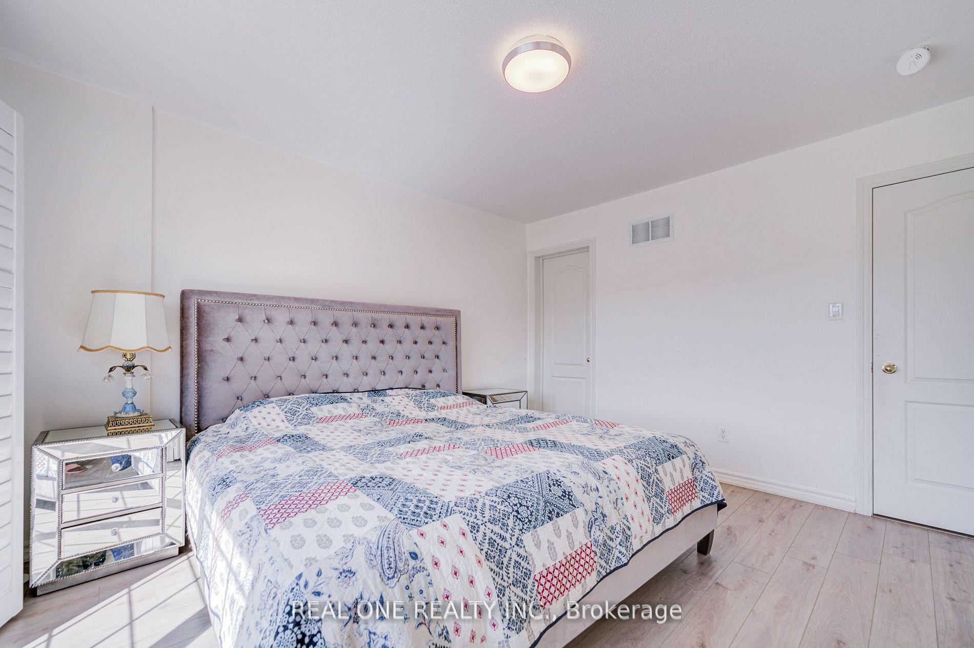 9 Ruskov Lane Upper Property Photo 28