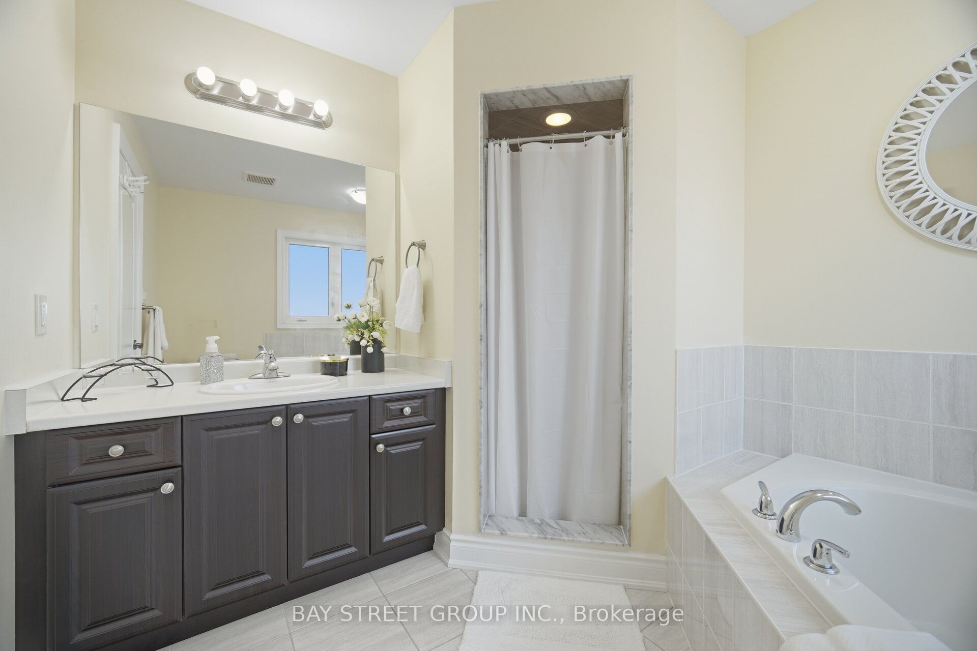 66 Milby Crescent Property Photo 16