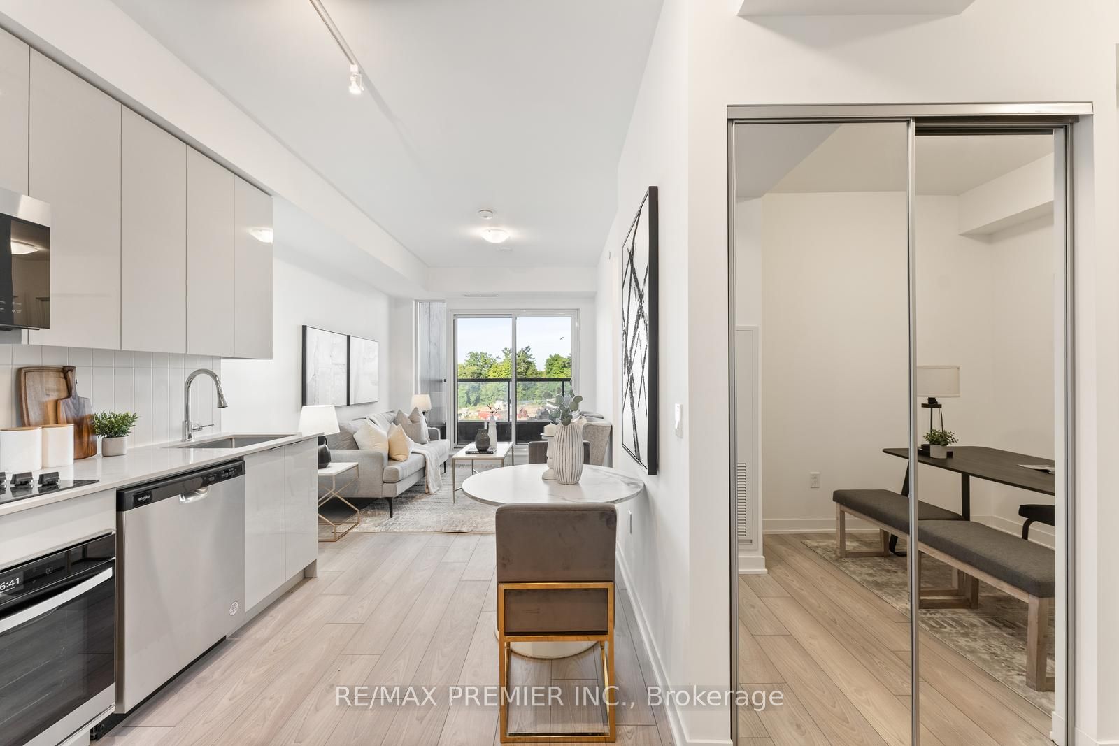 474 Caldari Road 308 Property Photo 5