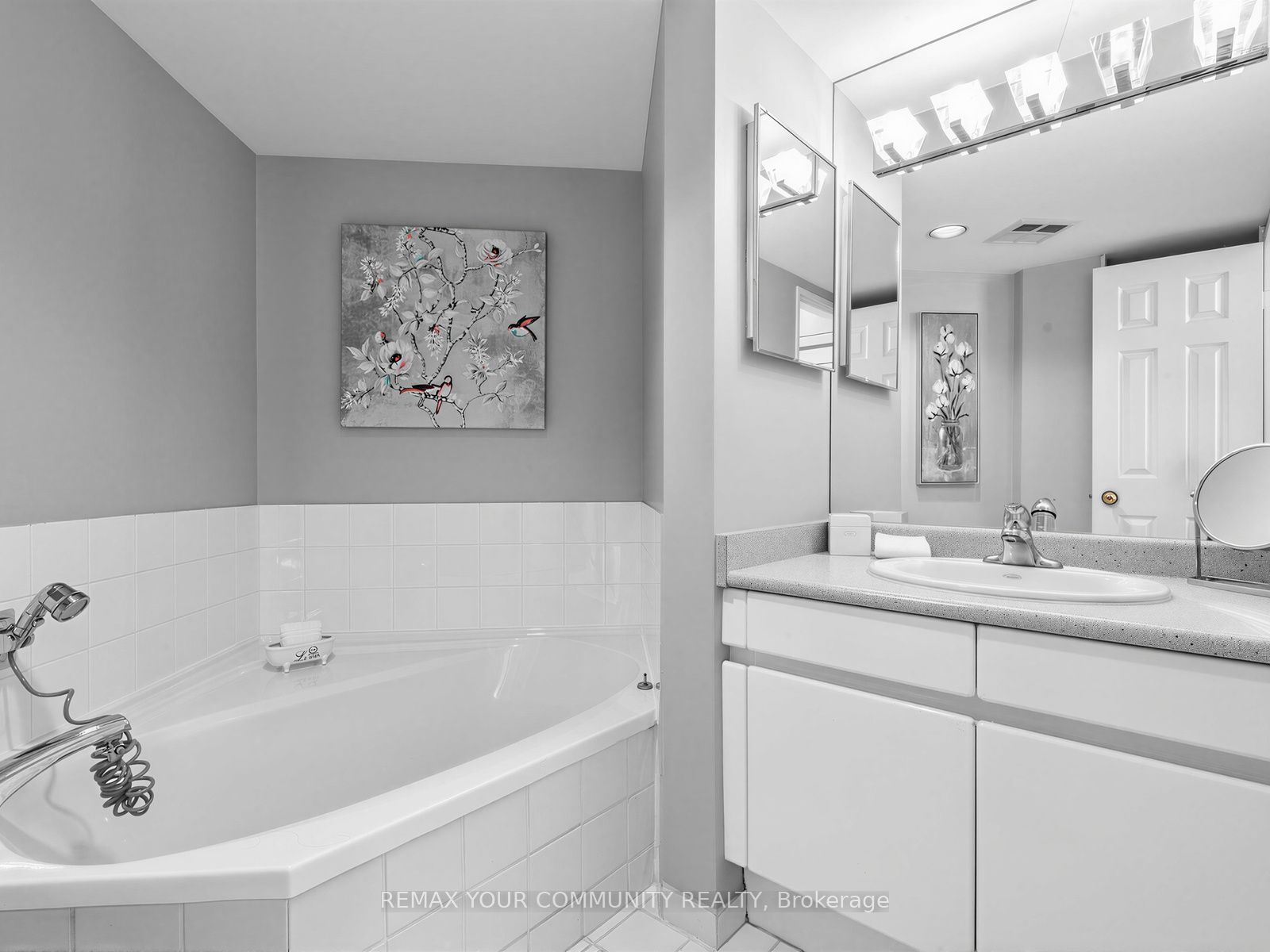 1 Clark Avenue 612 Property Photo 17