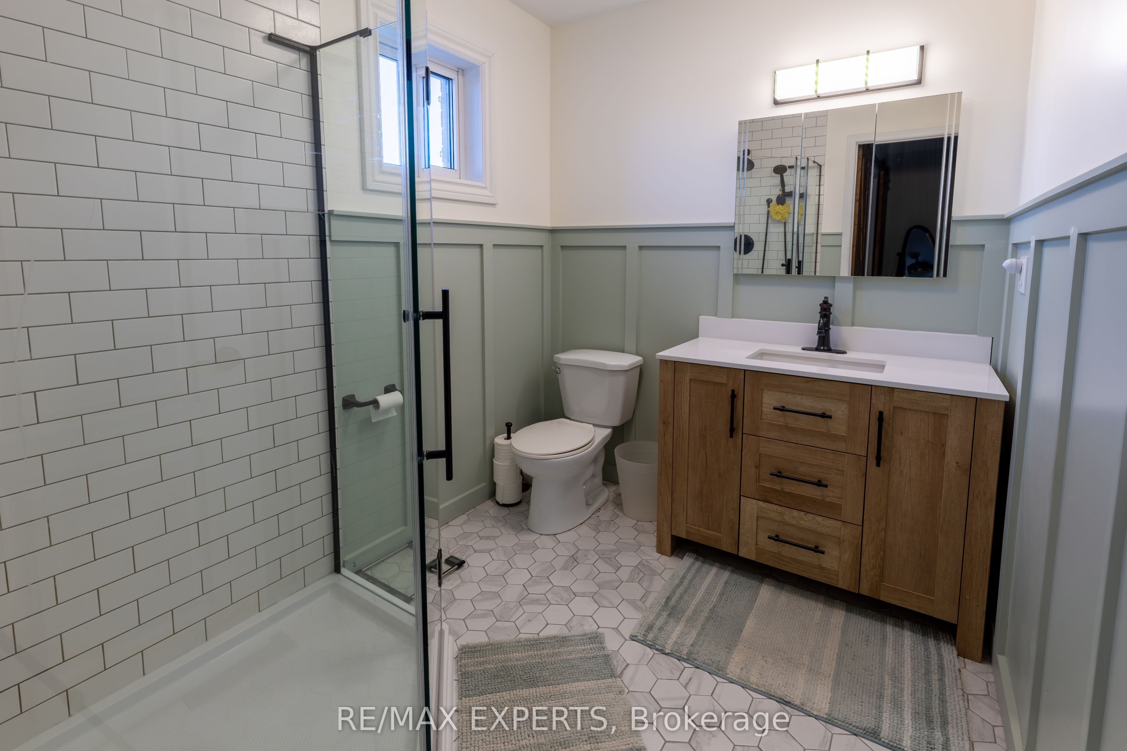 213 Melbourne Drive Property Photo 15