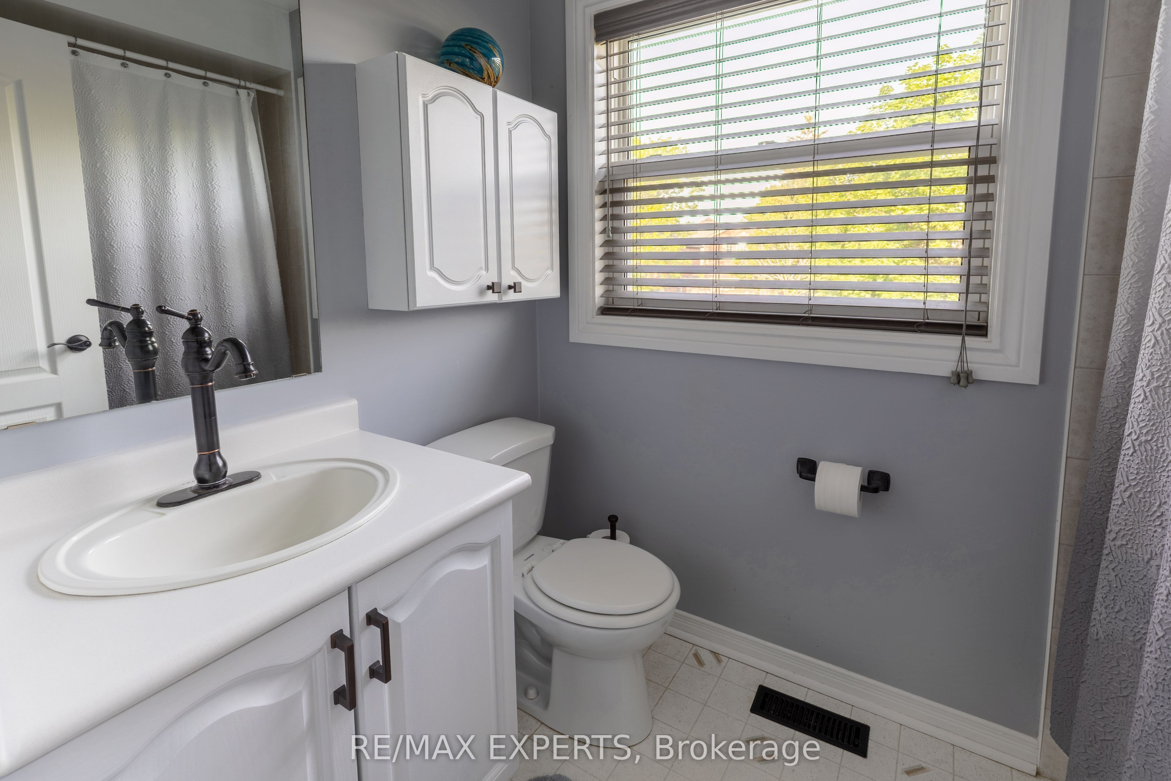 213 Melbourne Drive Property Photo 20