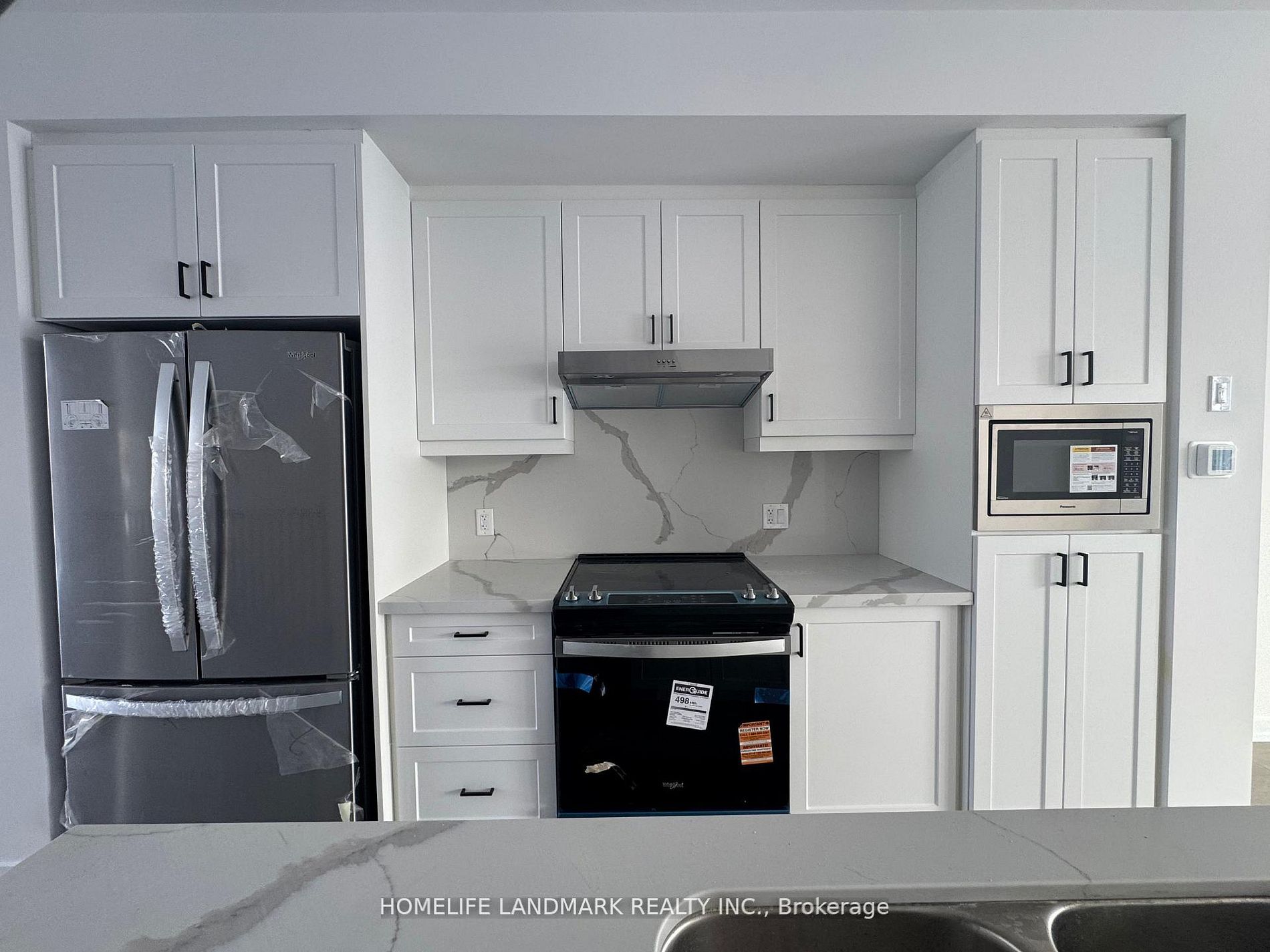 27 Bancroft Lane Property Photo 4