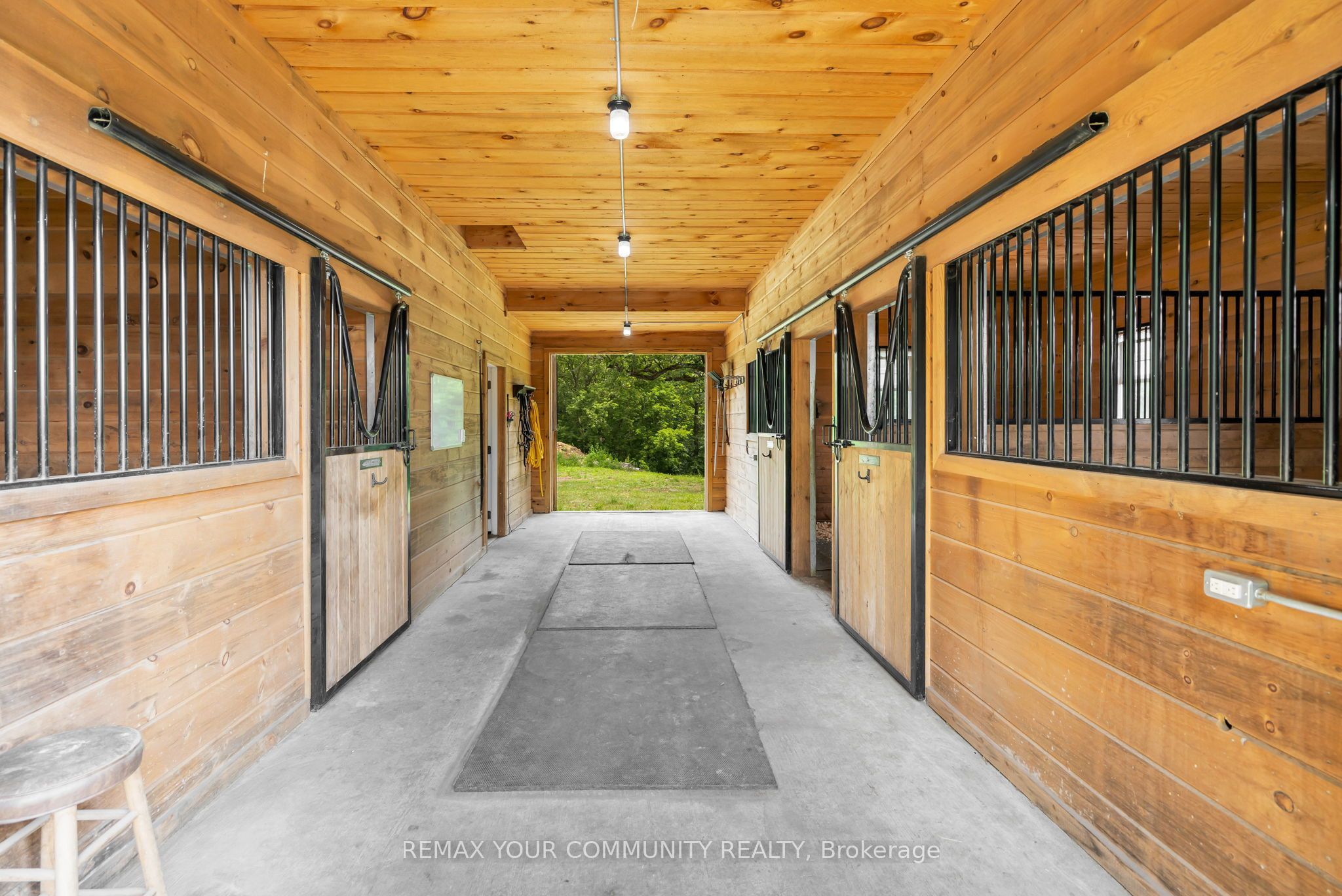 273 Wees Road Property Photo 39