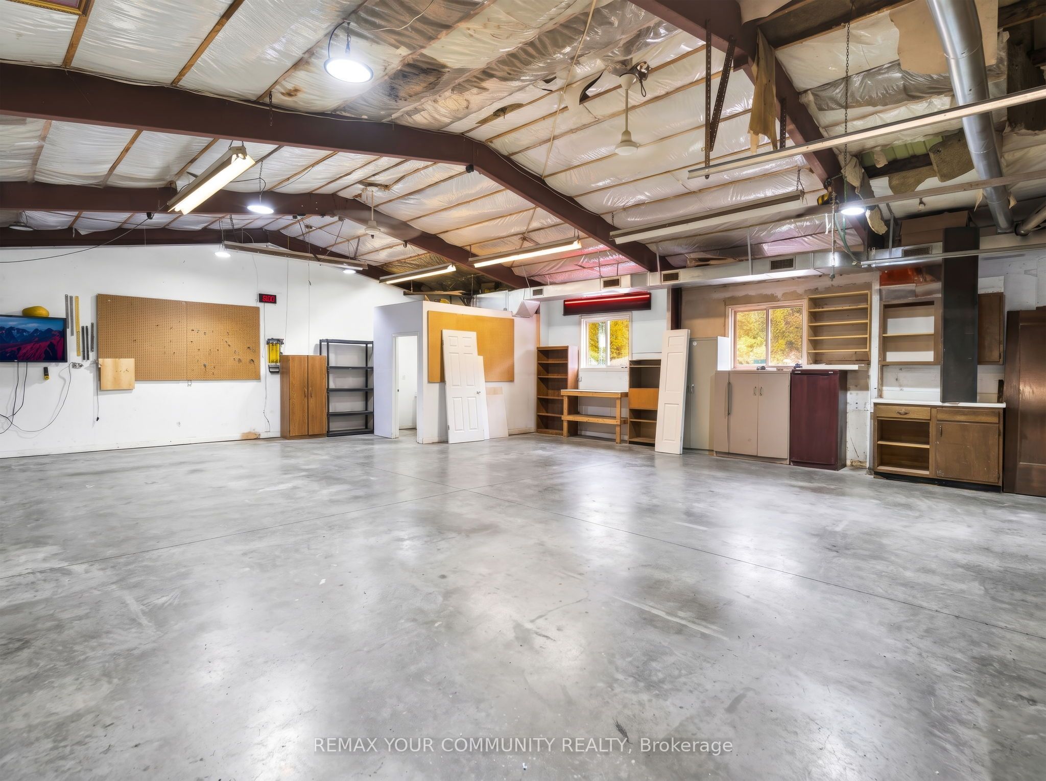 273 Wees Road Property Photo 45
