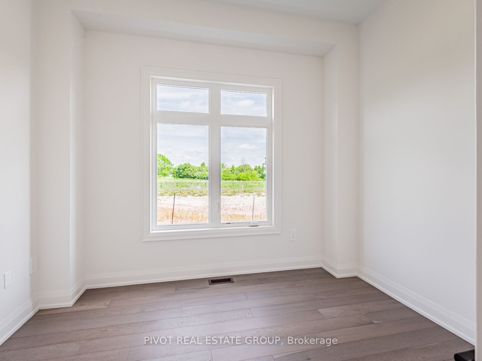 34 Montorio Drive Property Photo 5