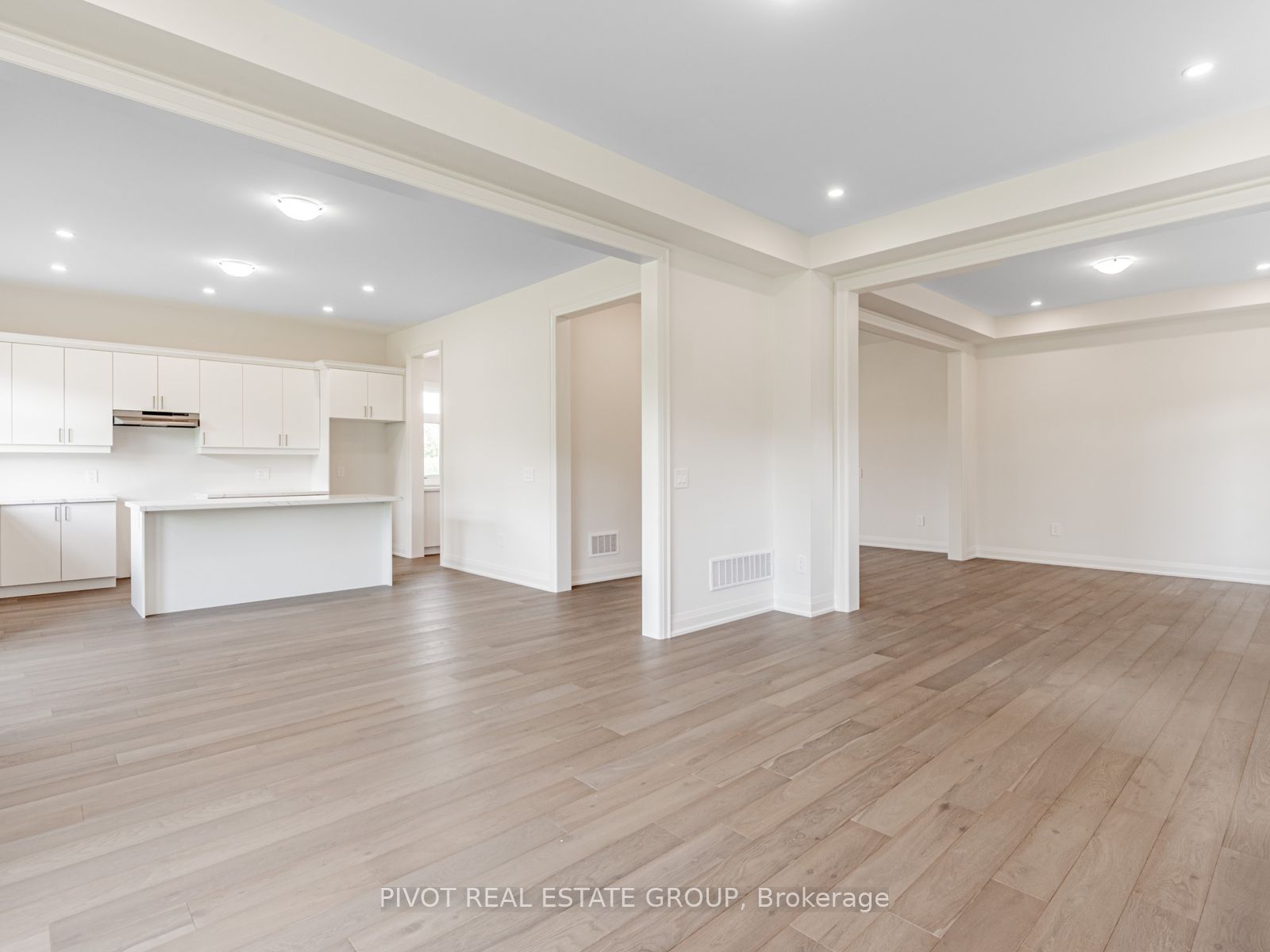 34 Montorio Drive Property Photo 14