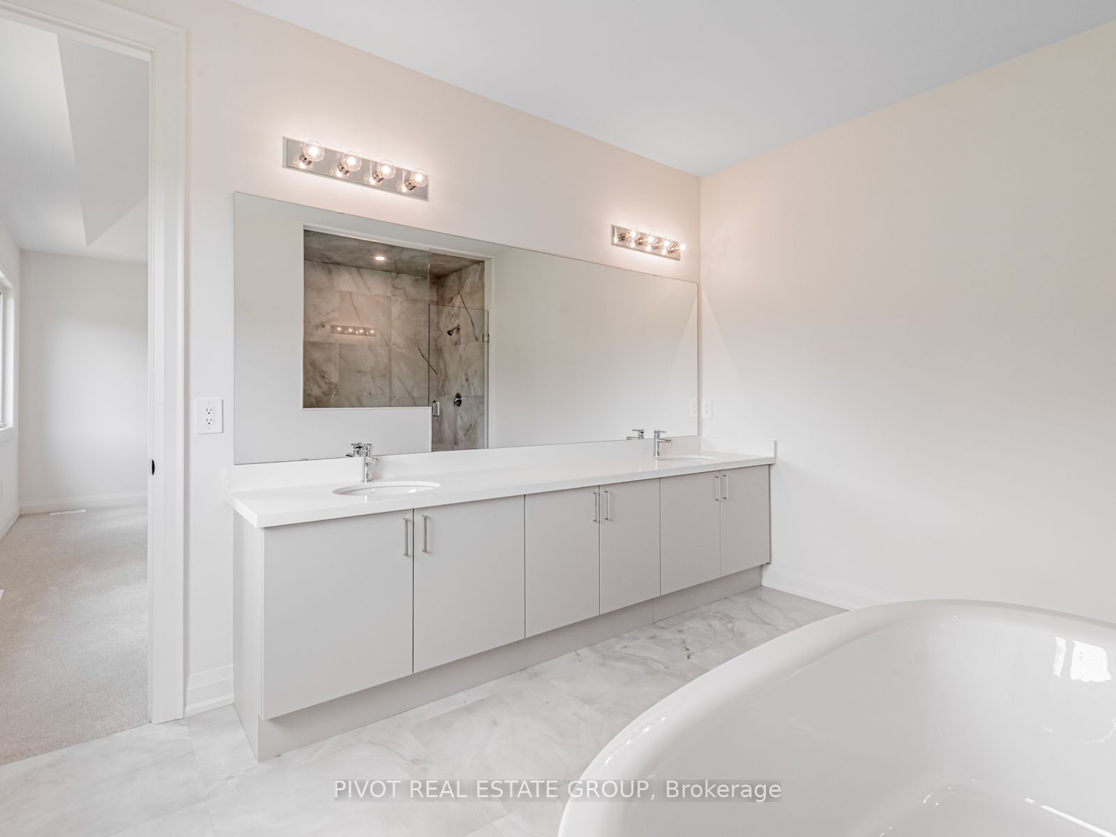 34 Montorio Drive Property Photo 29