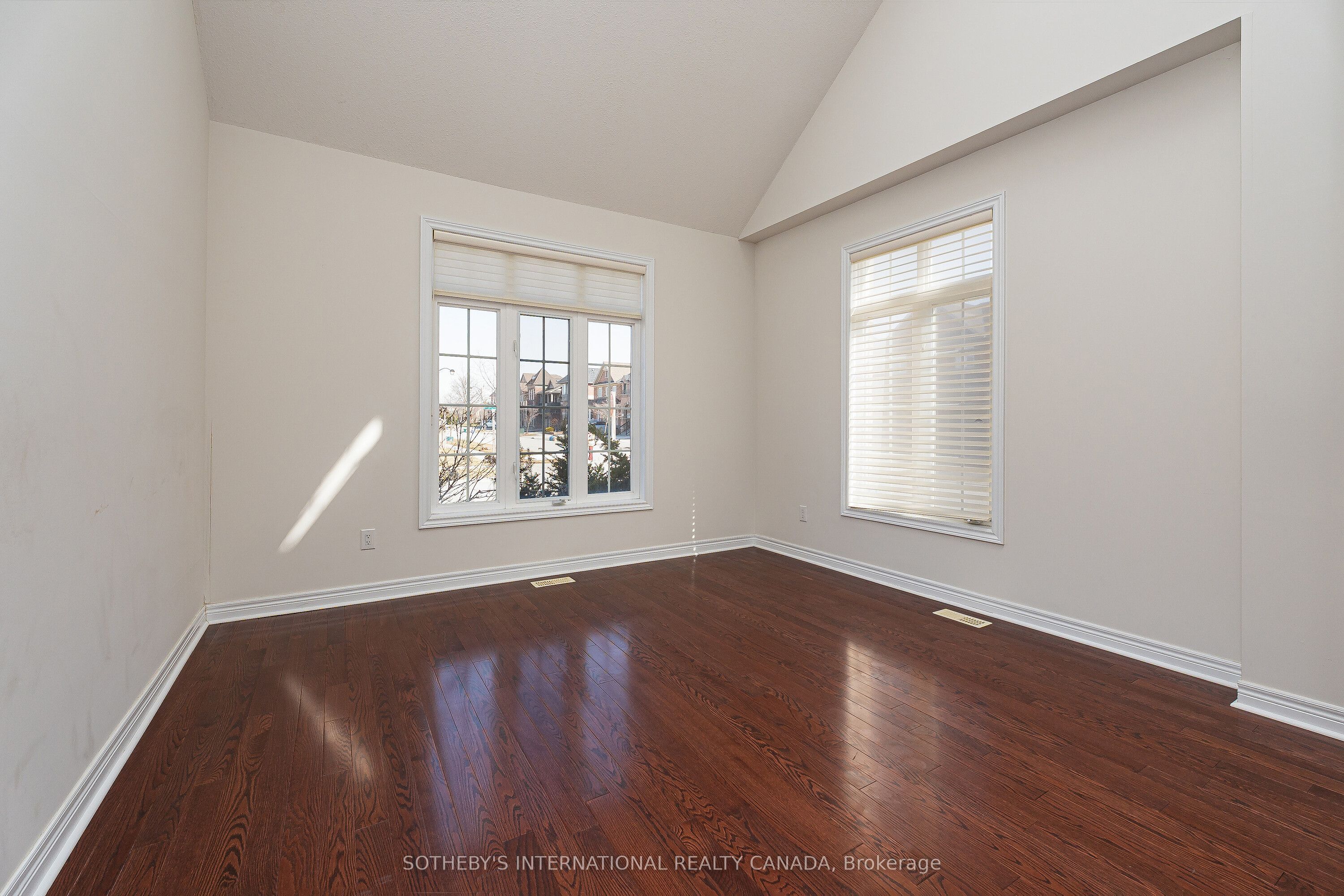 1 Herbert Wales Crescent Property Photo 10