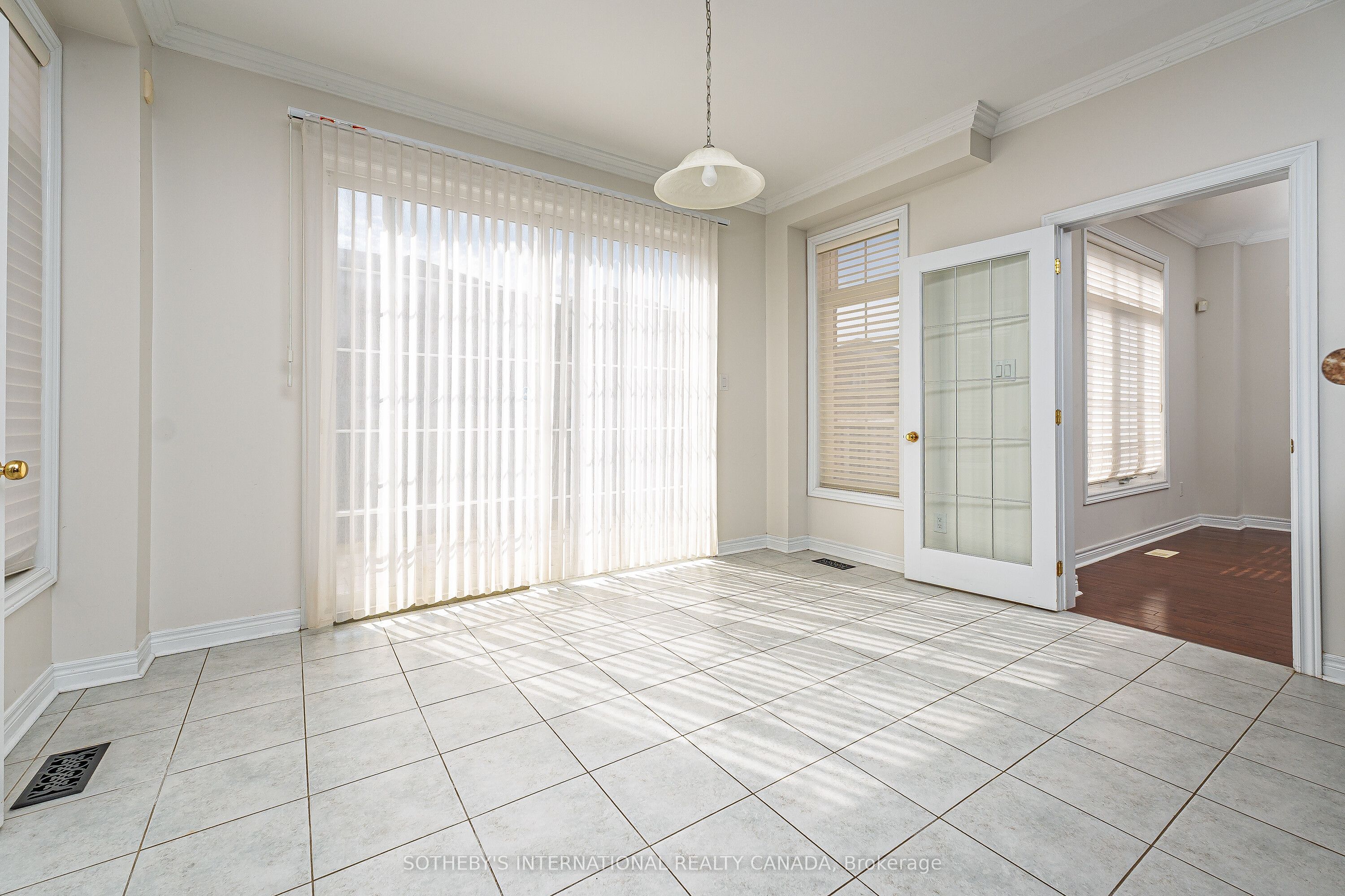 1 Herbert Wales Crescent Property Photo 18