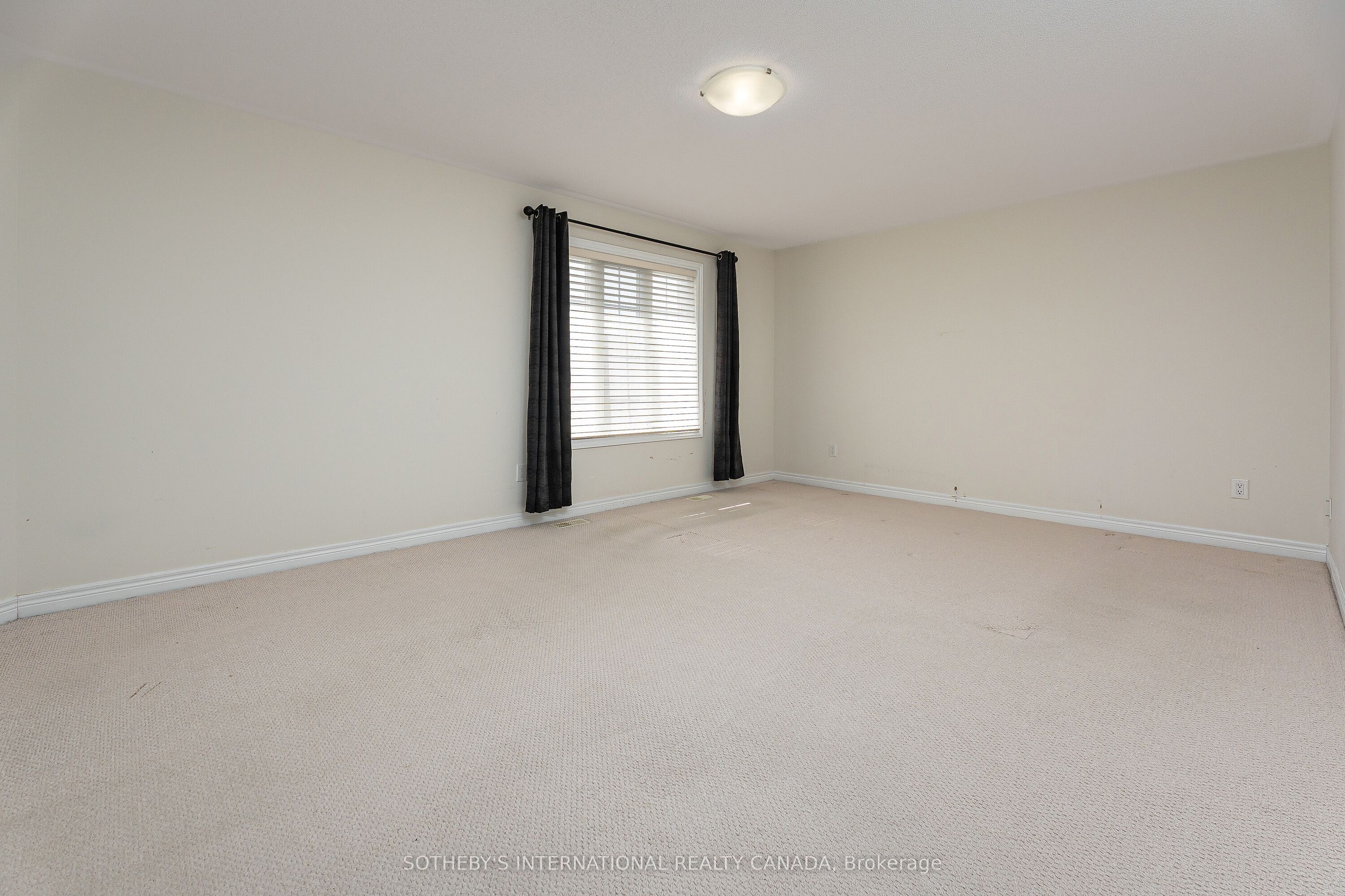 1 Herbert Wales Crescent Property Photo 22
